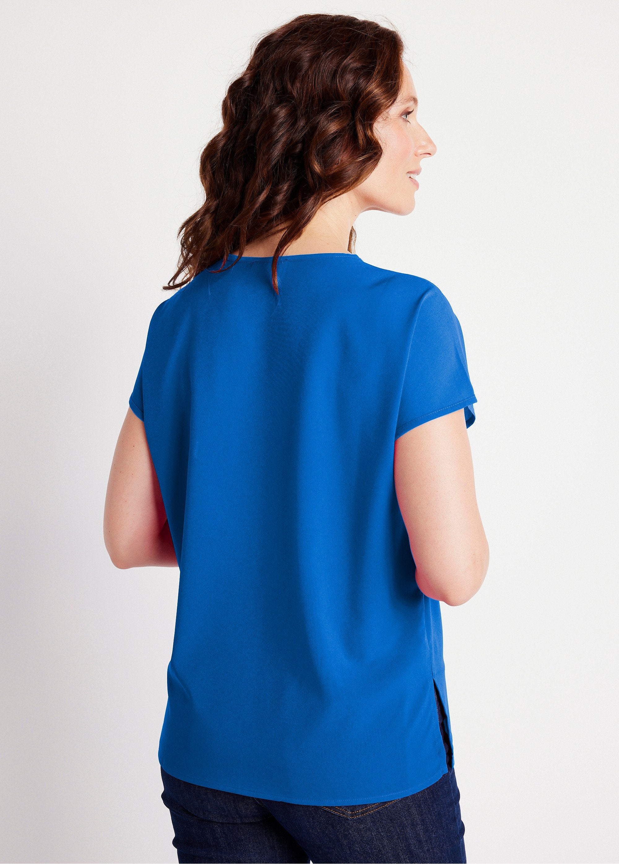 Top_long_manches_courtes_broderies_col_rond_Bleu_DO1_slim