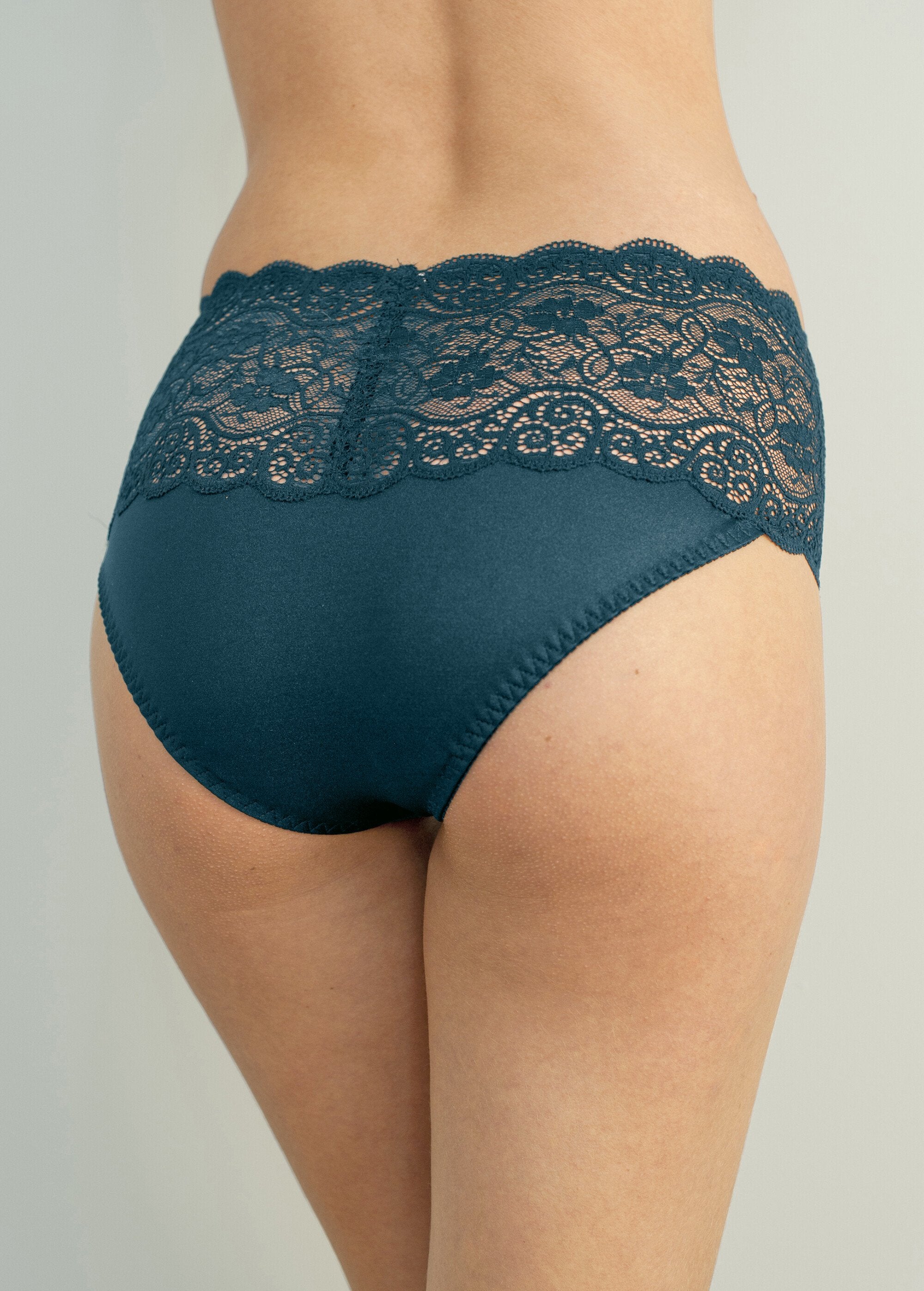 Culotte_maxi_Amourette_dentelle_extensible_Bleu_canard_DO1_slim