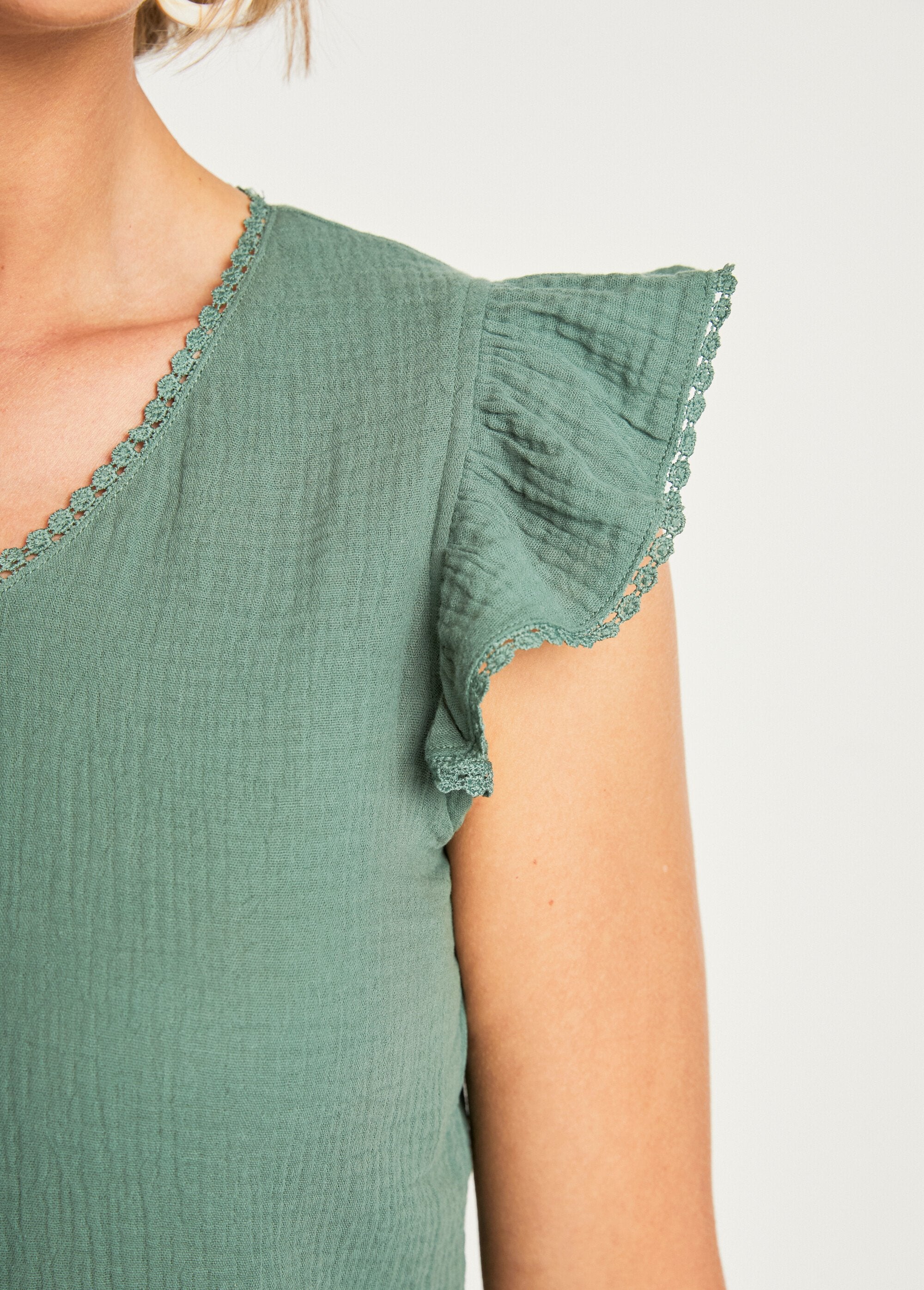 Tunique_col_V_avec_manches_fantaisie_Vert_tilleul_DE2_slim