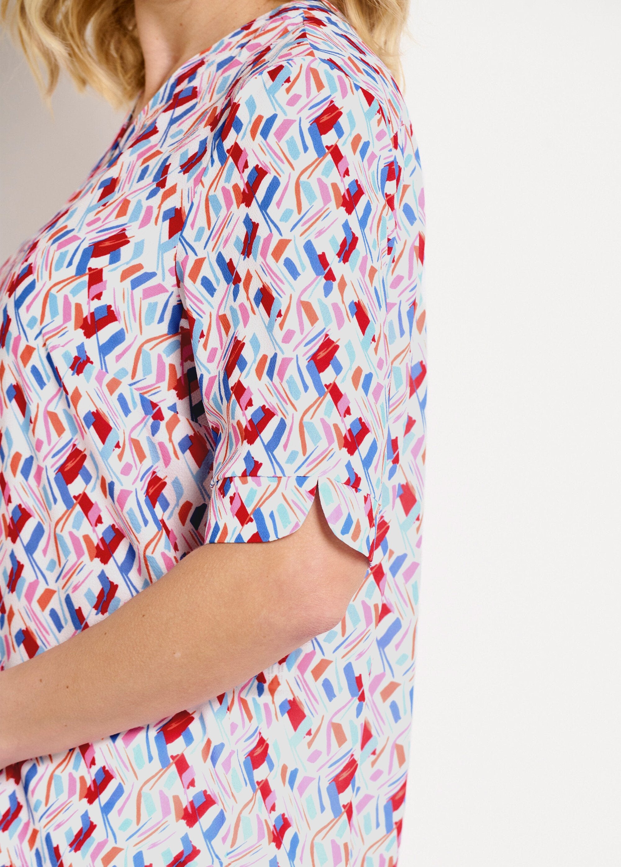 Tunique_col_V_droite_manches_courtes_imprimée_Bleu_et_rose_DE2_slim