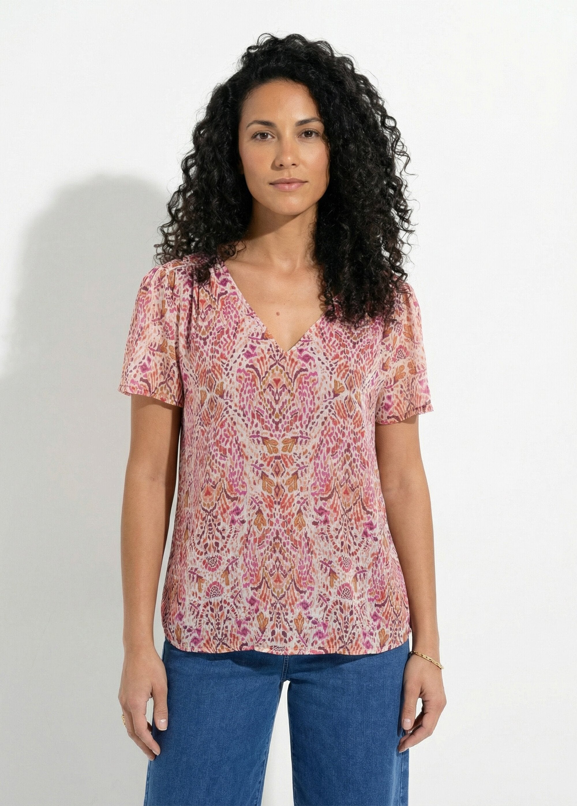 Long_V-neck_tunic_in_printed_voile_Pink_and_white_FA1_slim