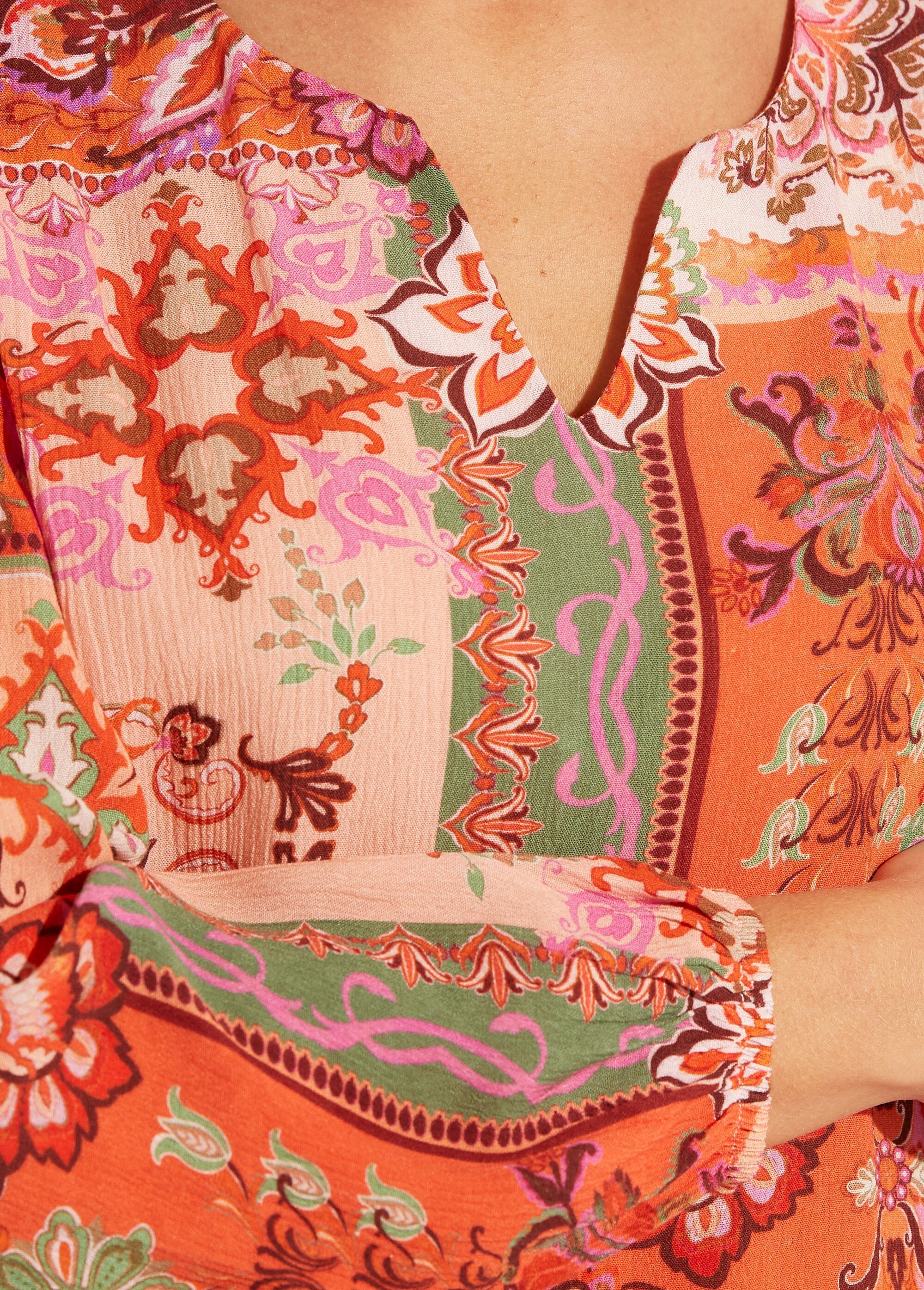 Tunique_longue_col_V_voile_imprimé_patchwork_Orange_et_ecru_DE1_slim