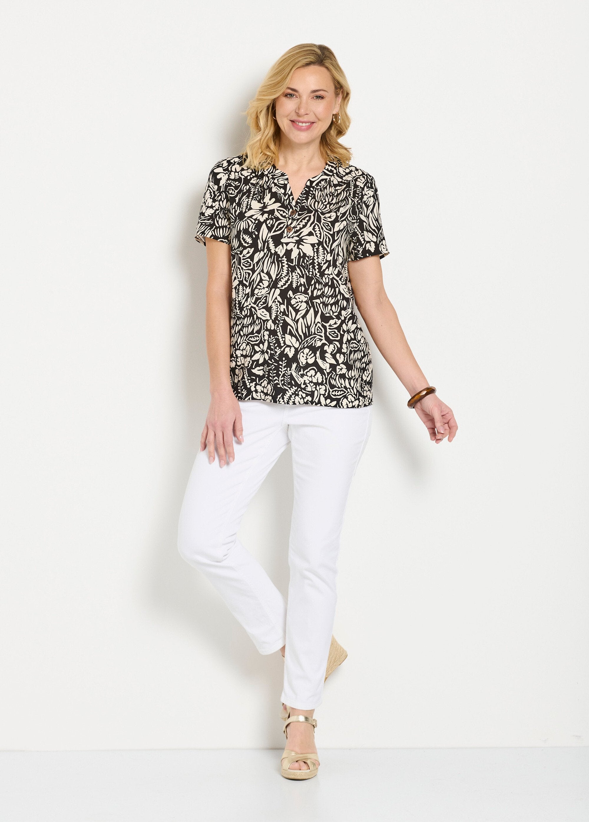 Gebloemde_of_effen_lange_uitlopende_tuniek_Noir_et_ecru_SF1_slim