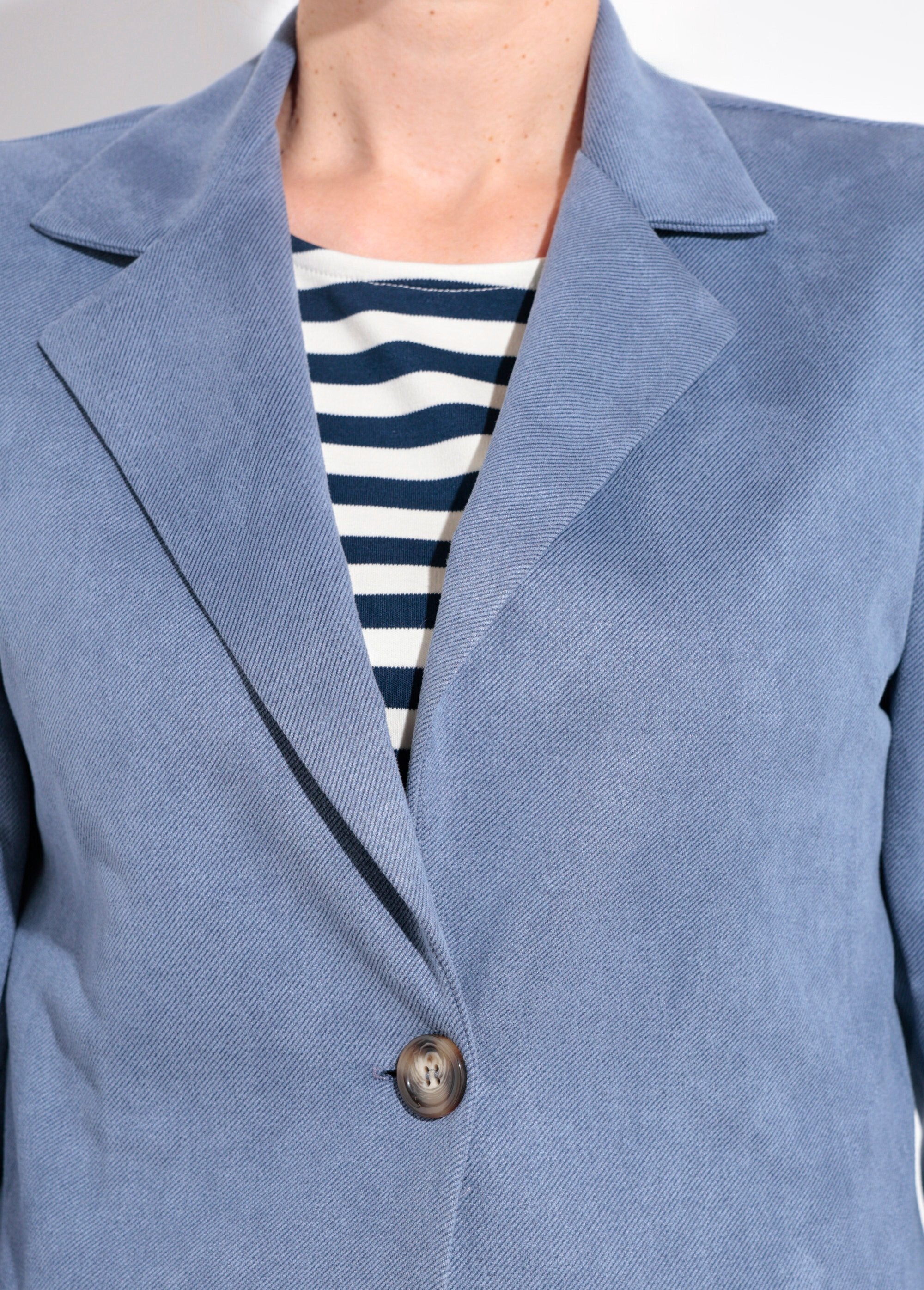 Veste_col_tailleur_1_bouton_twill_souple_Bleu_DE1_slim