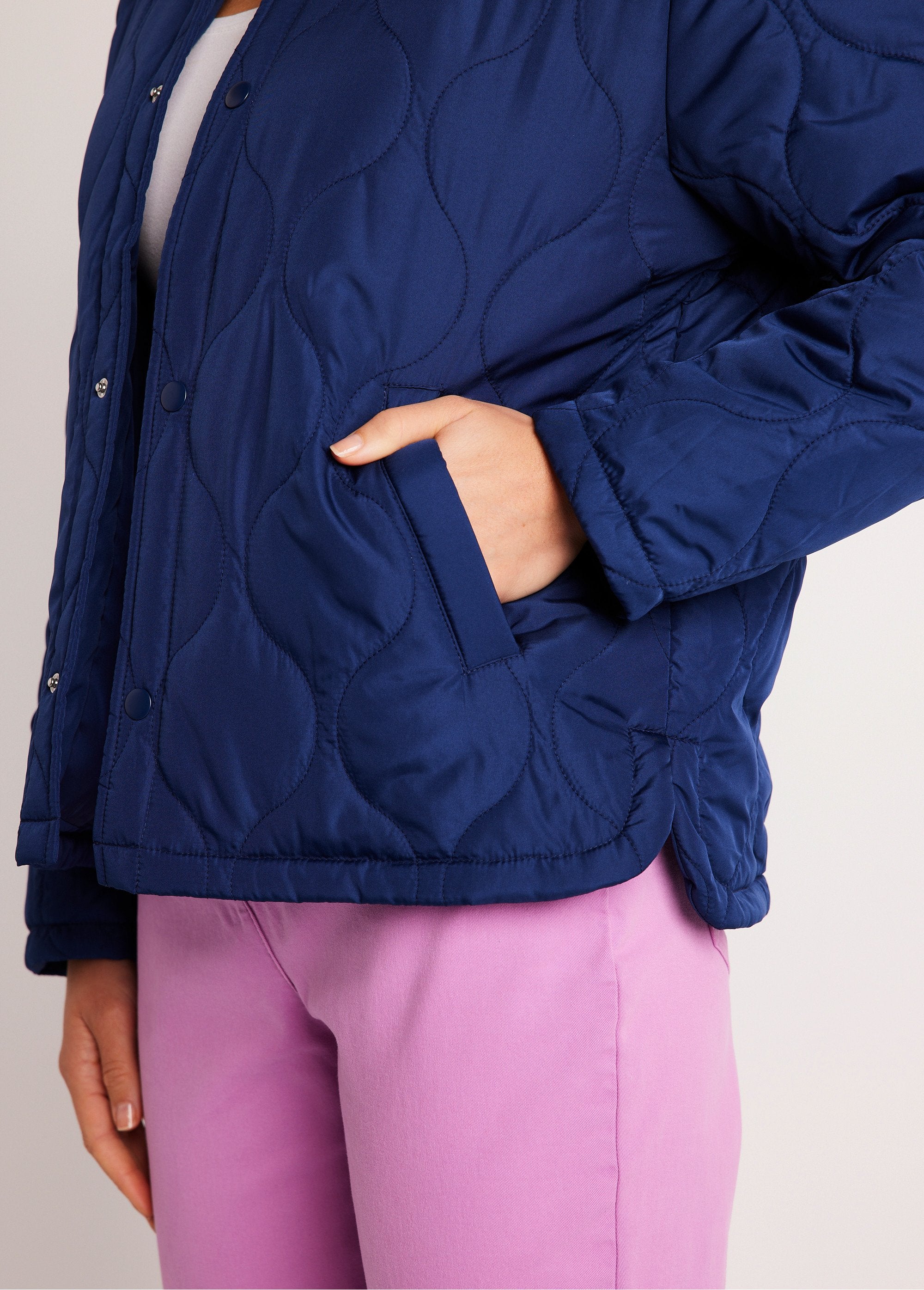 Veste_courte_matelassée_pressionnée_Marine_DE2_slim