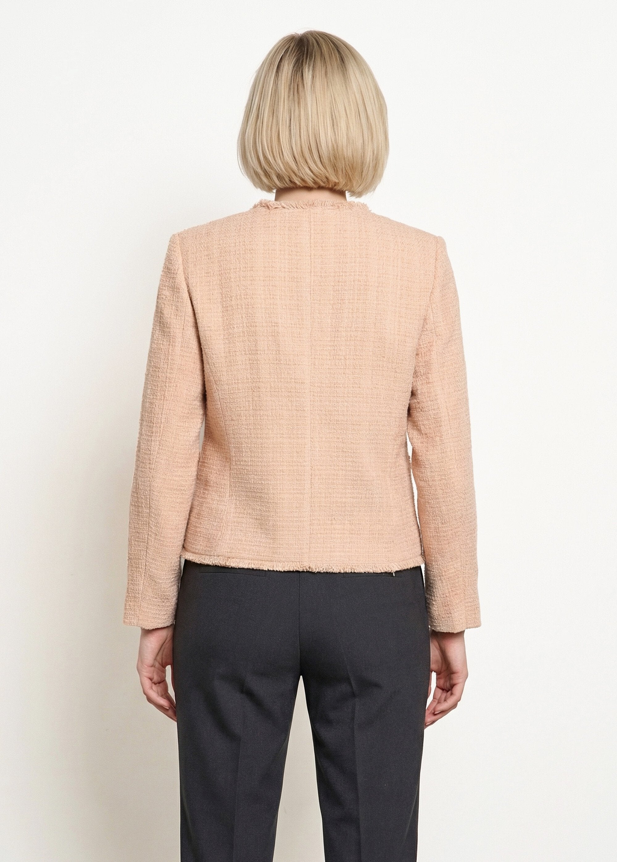 Veste_tweed_boutonnée_frangée_sans_col_Amande_DO1_slim