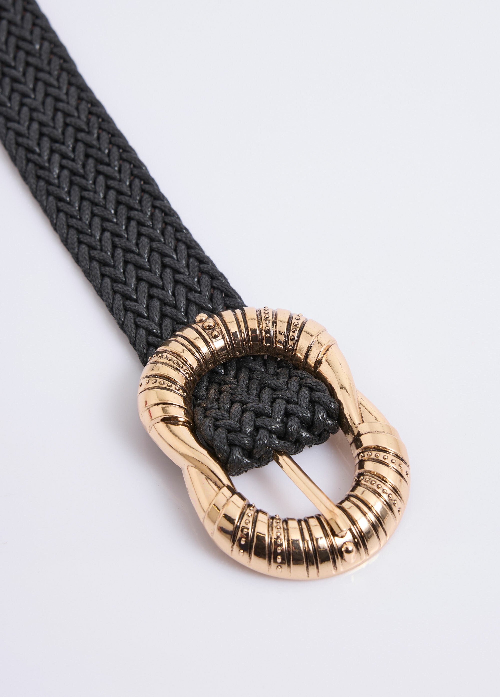 Gevlochten_riem_met_metalen_gesp_Noir_DE1_slim