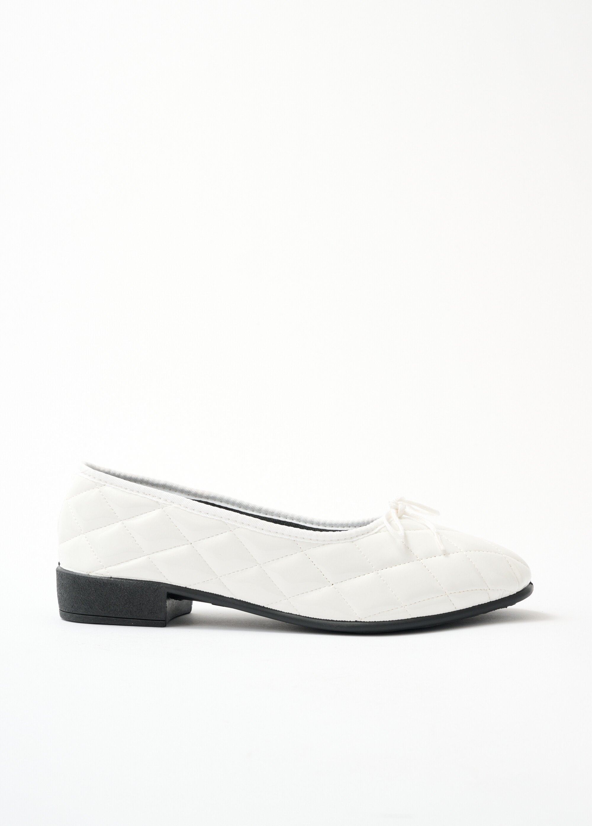 Ballerines_vegan_largeur_standard_Blanc_DR1_slim