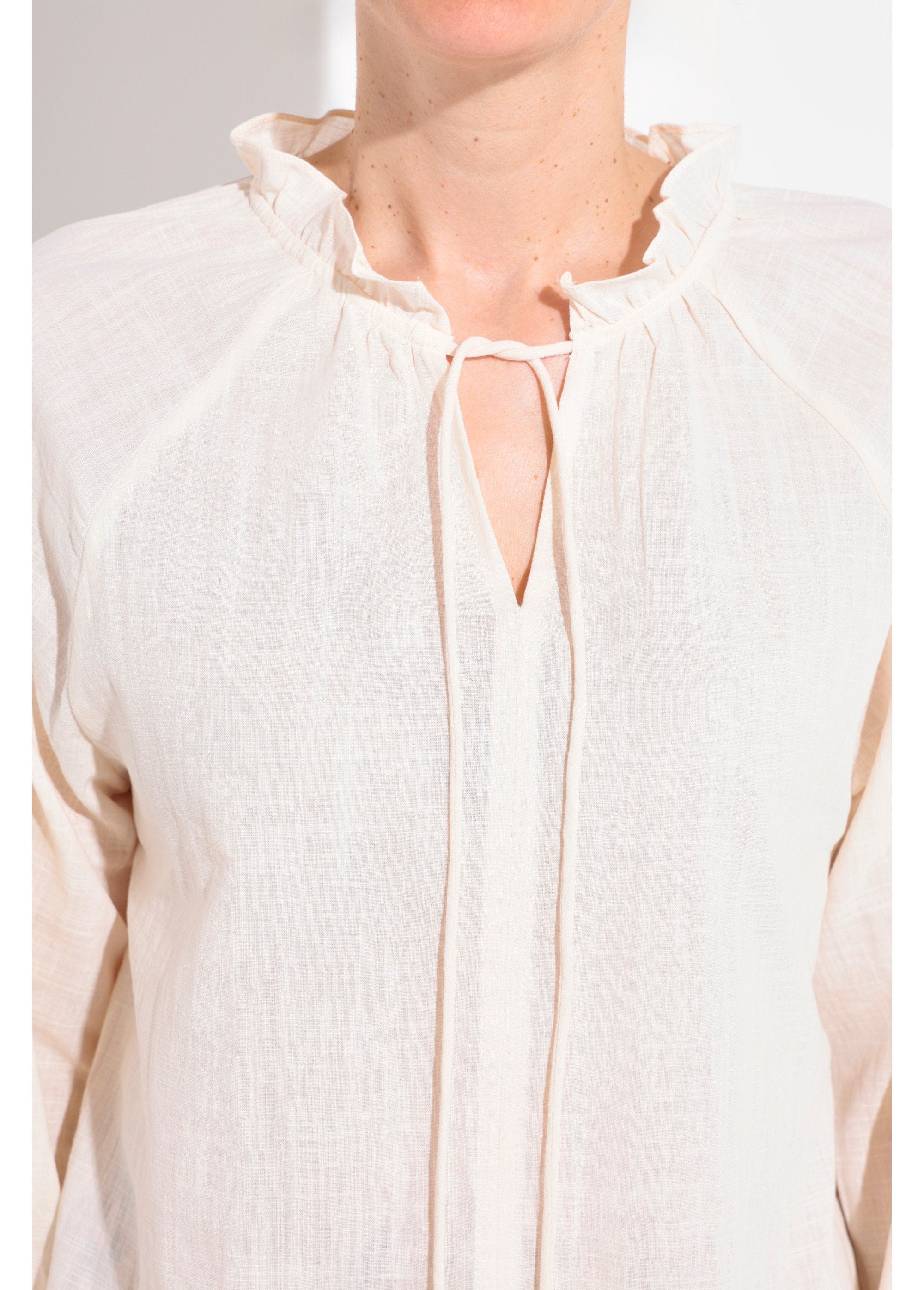 Blouse_ample_col_V_fantaisie_lien_à_nouer_Beige_DE1_slim