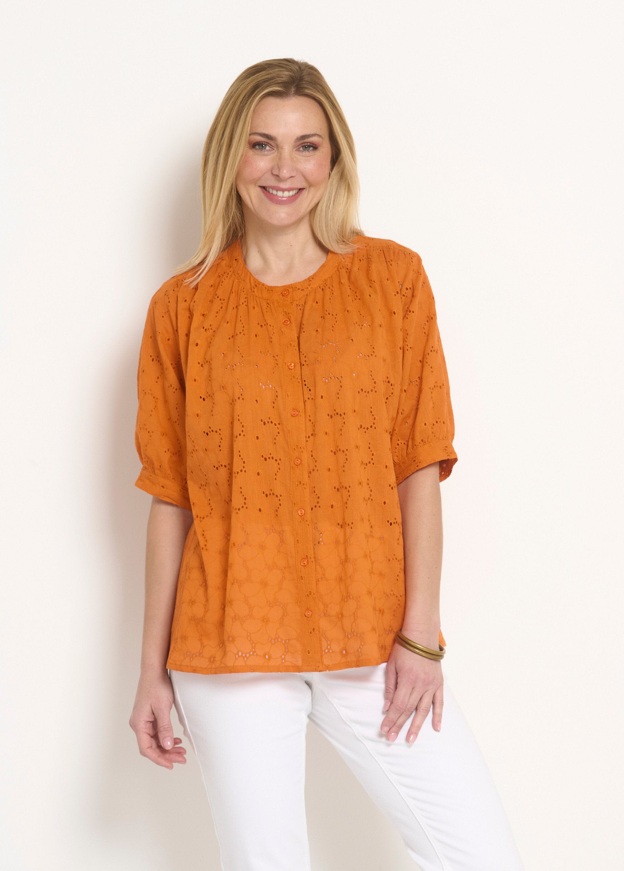 Blouse_manches_courtes_broderie_anglaise_Orange_FA1_slim