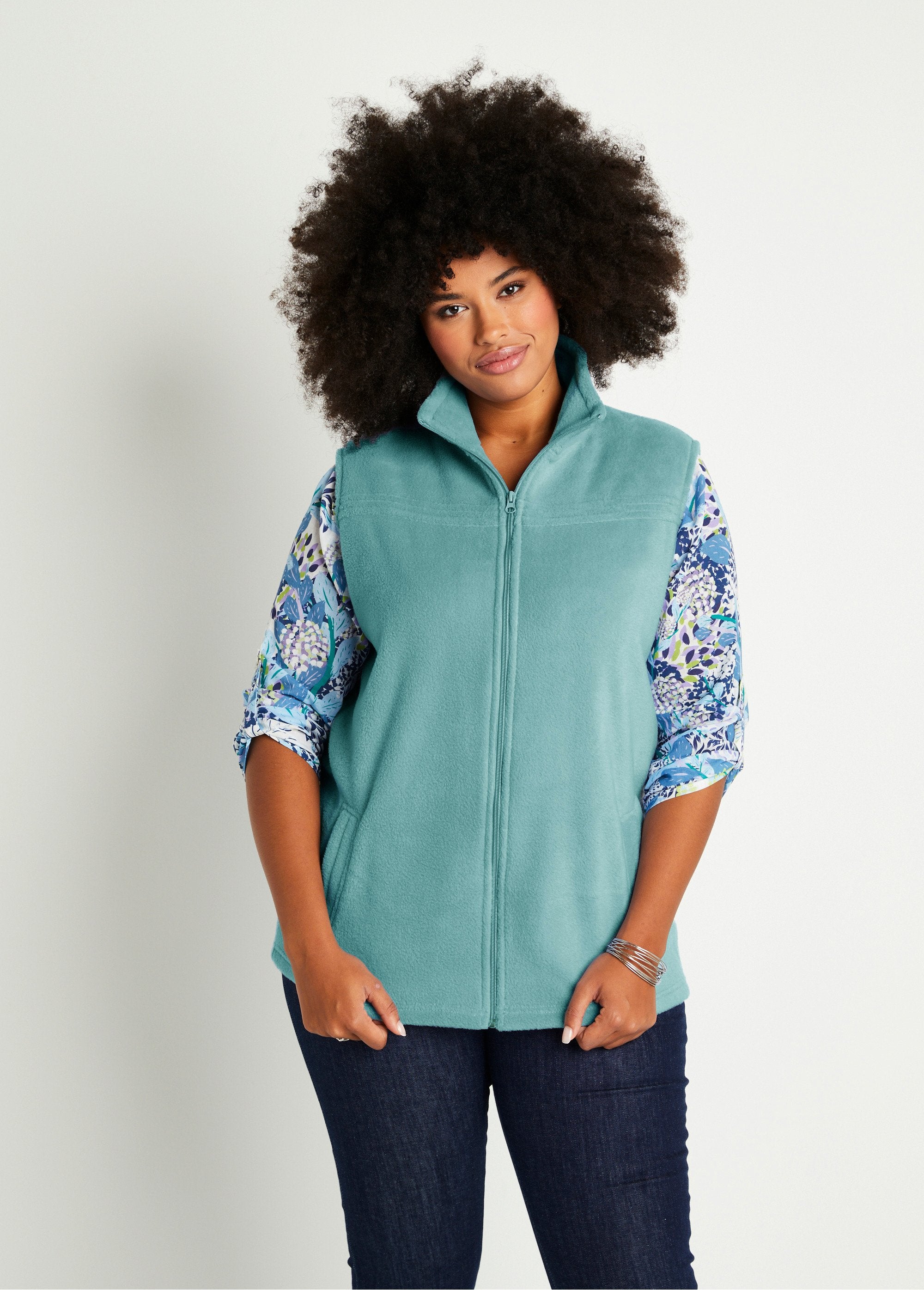 Blouson_zippé_sans_manches_polaire_Vert_menthe_FA1_curvy