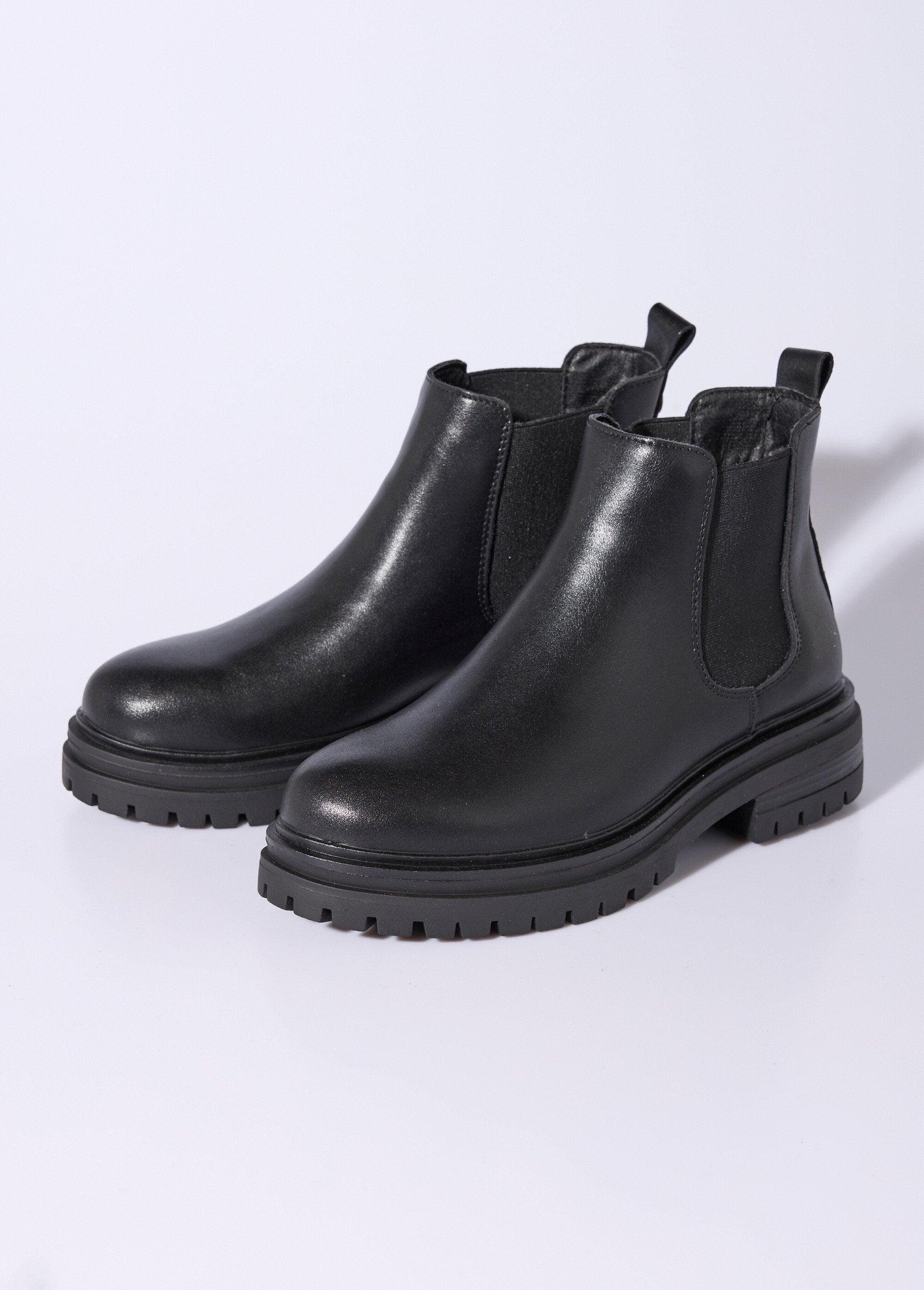 Chelsea_leren_laarzen_met_dikke_zool_Noir_DE1_slim