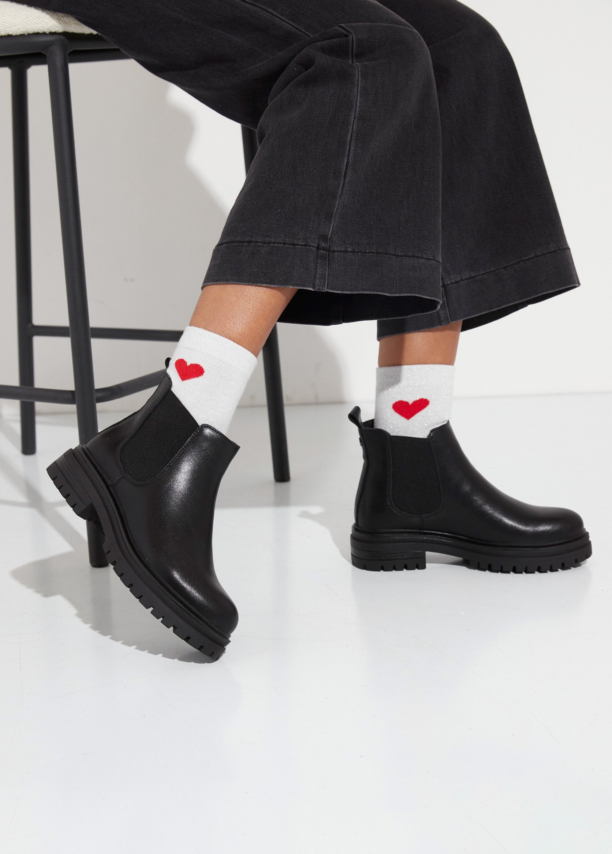 Chelsea_leren_laarzen_met_dikke_zool_Noir_SF1_slim