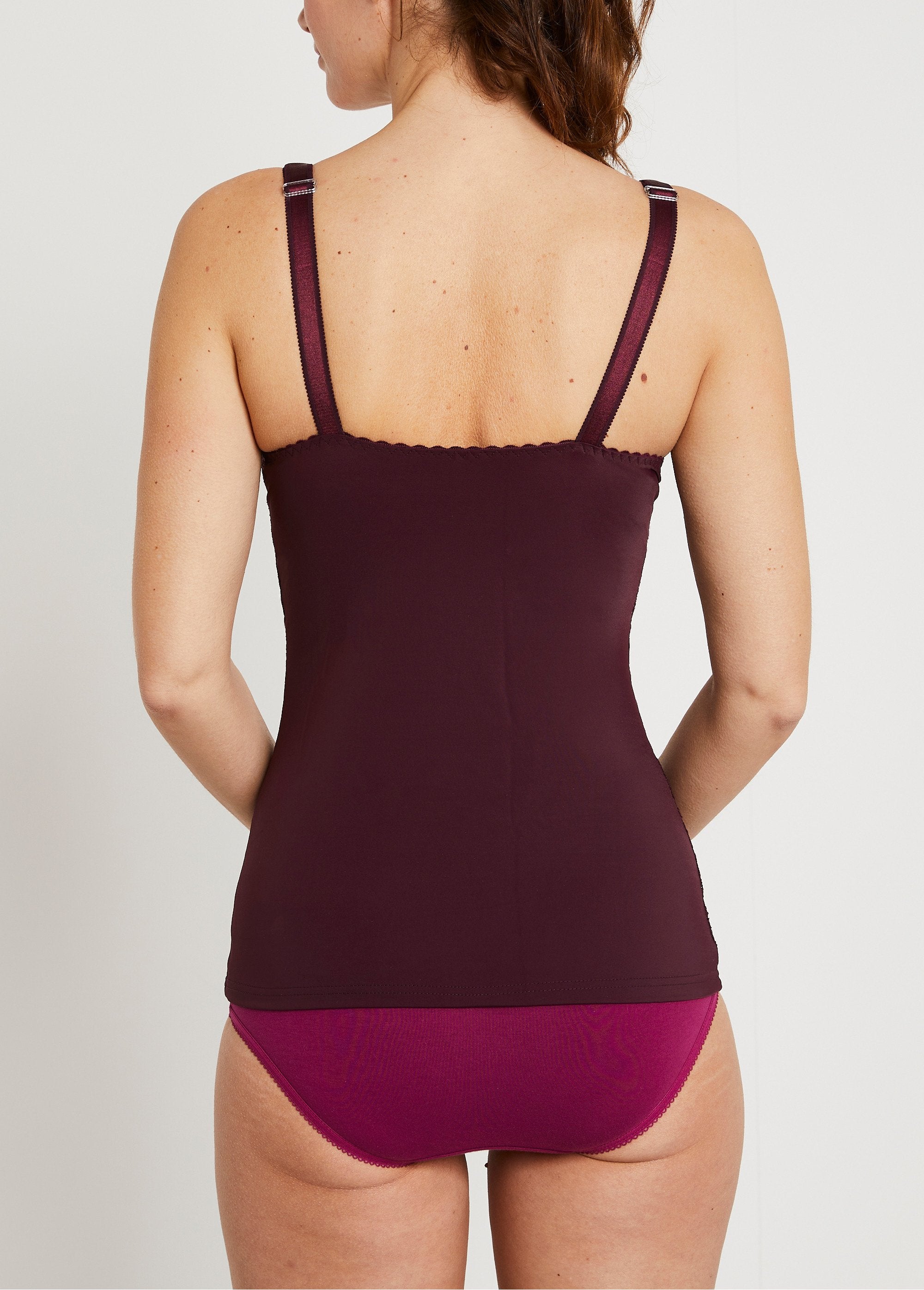 Camisole_with_underwired_lace_front_Plum_DO1_slim