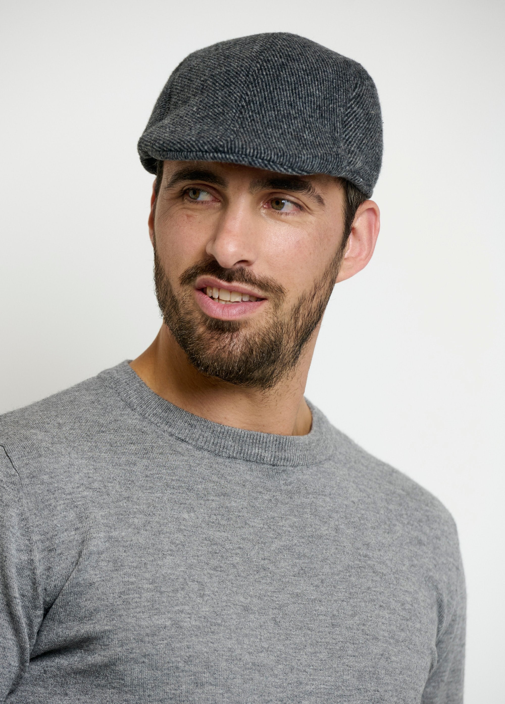 Flat_cap_in_wool-look_fabric_Gray_FA1_slim