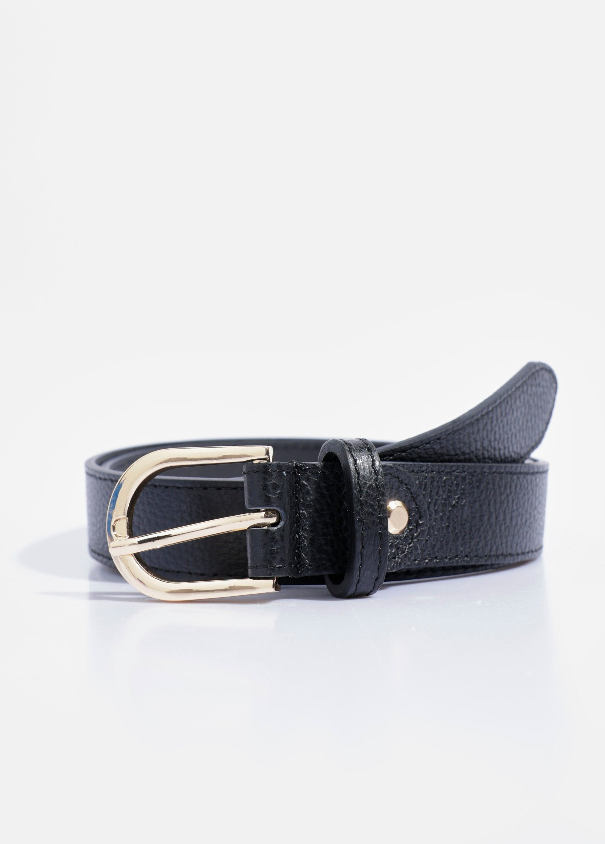 Ceinture_en_cuir_grainé_boucle_métal_Noir_FA1_slim