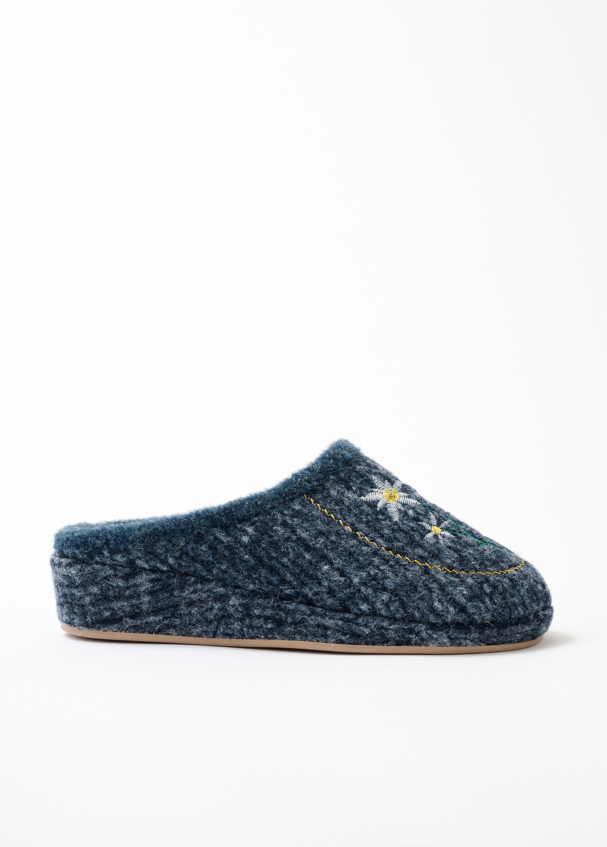 Chaussons_mule_brodés_largeur_confort_Marine_DR1_slim