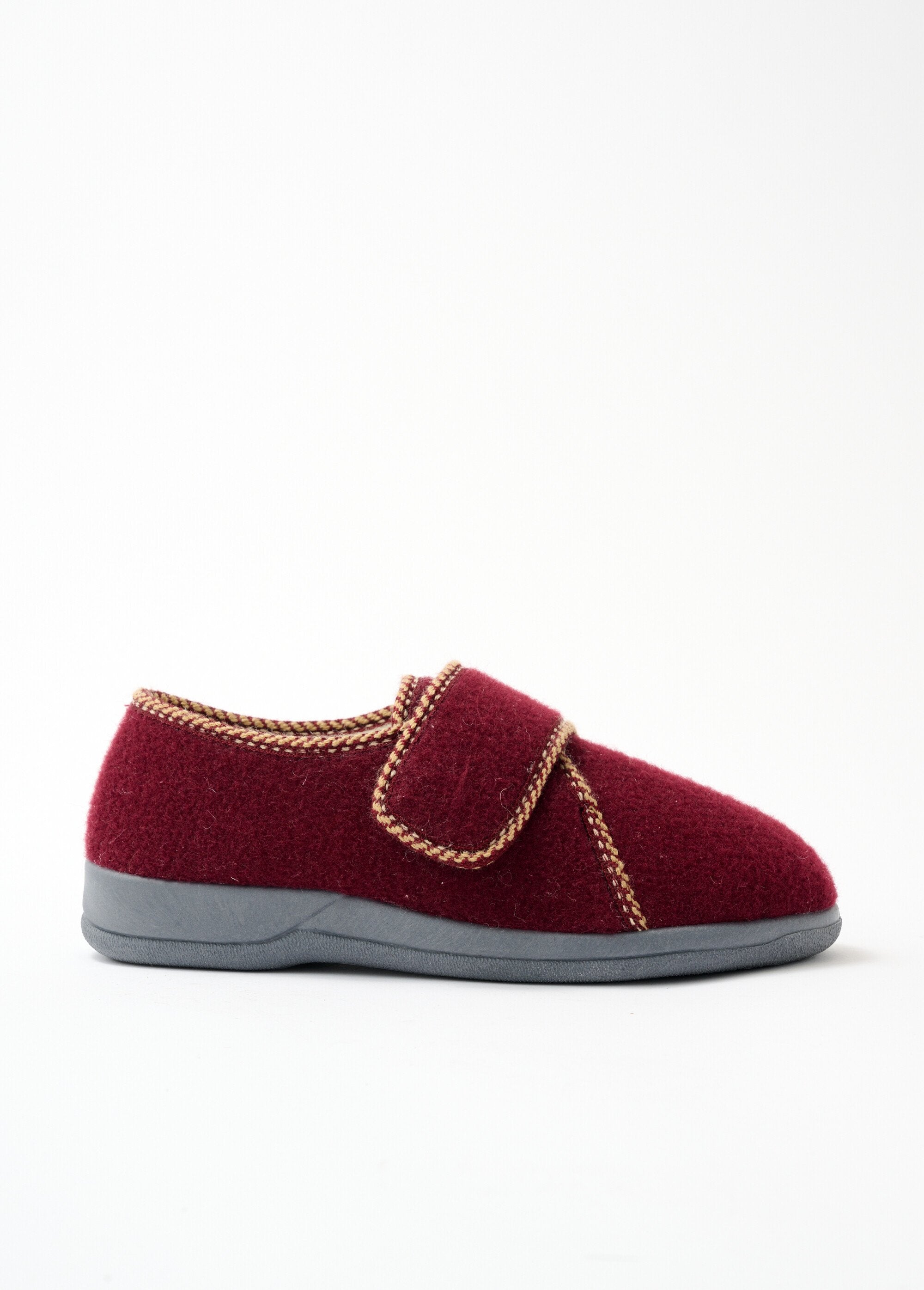 Brede_comfort_gevoerde_slippers_met_klittenband_Bordeaux_DR1_slim