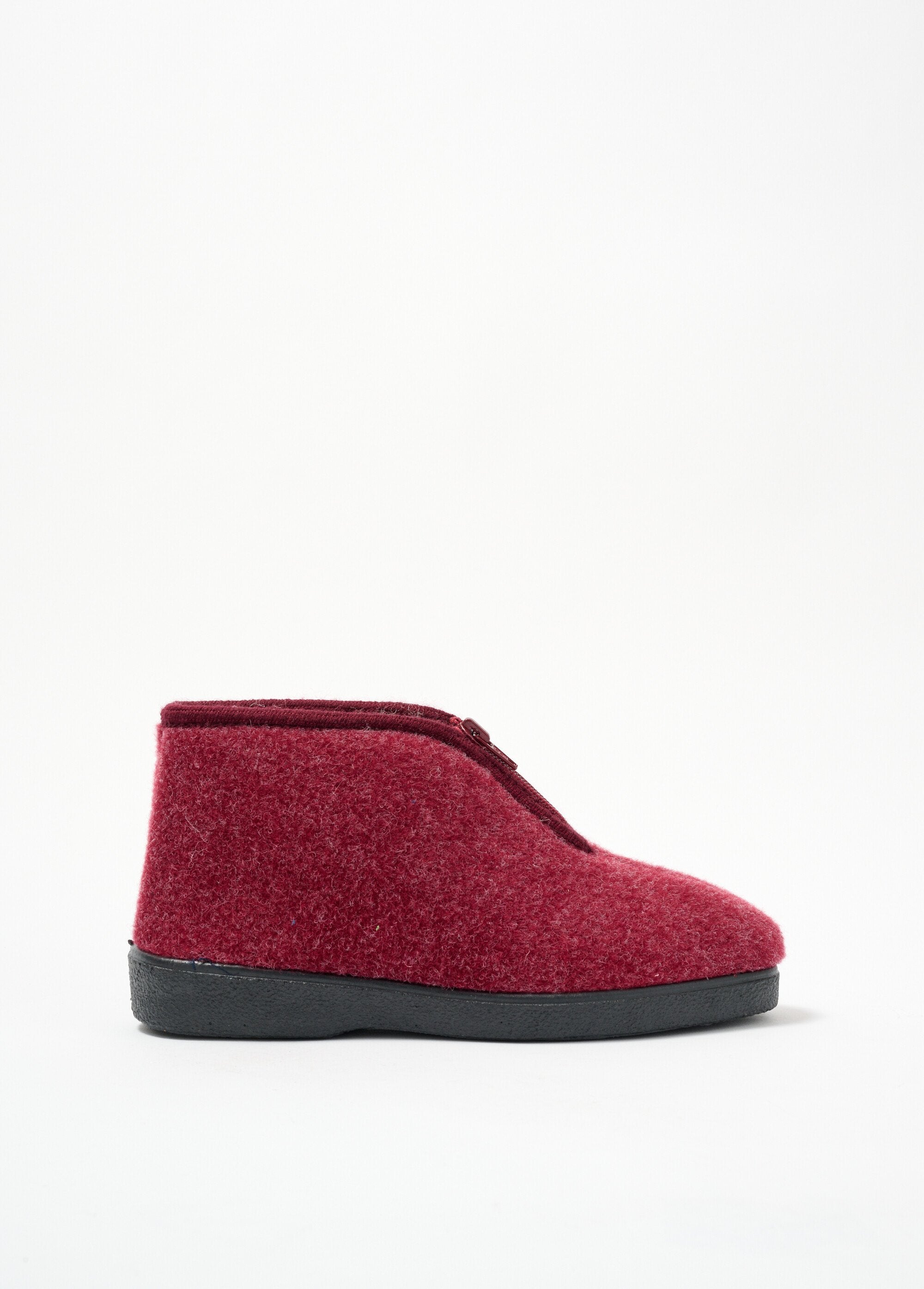 Comfortabele_wijdte_pantoffels_met_rits_Bordeaux_DR1_slim