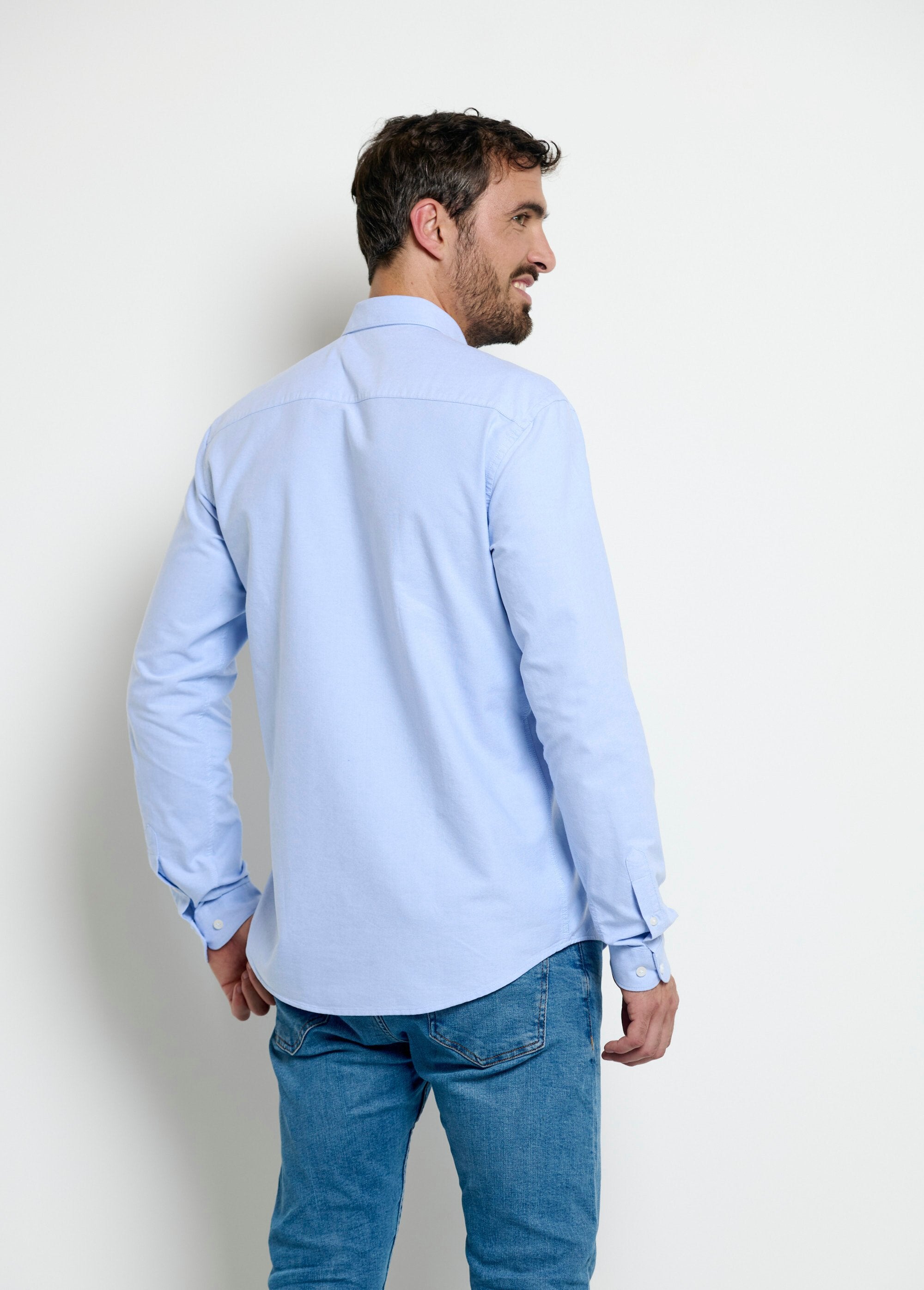 Chemise_classique_en_oxford_col_boutonné_Bleu_DO1_slim