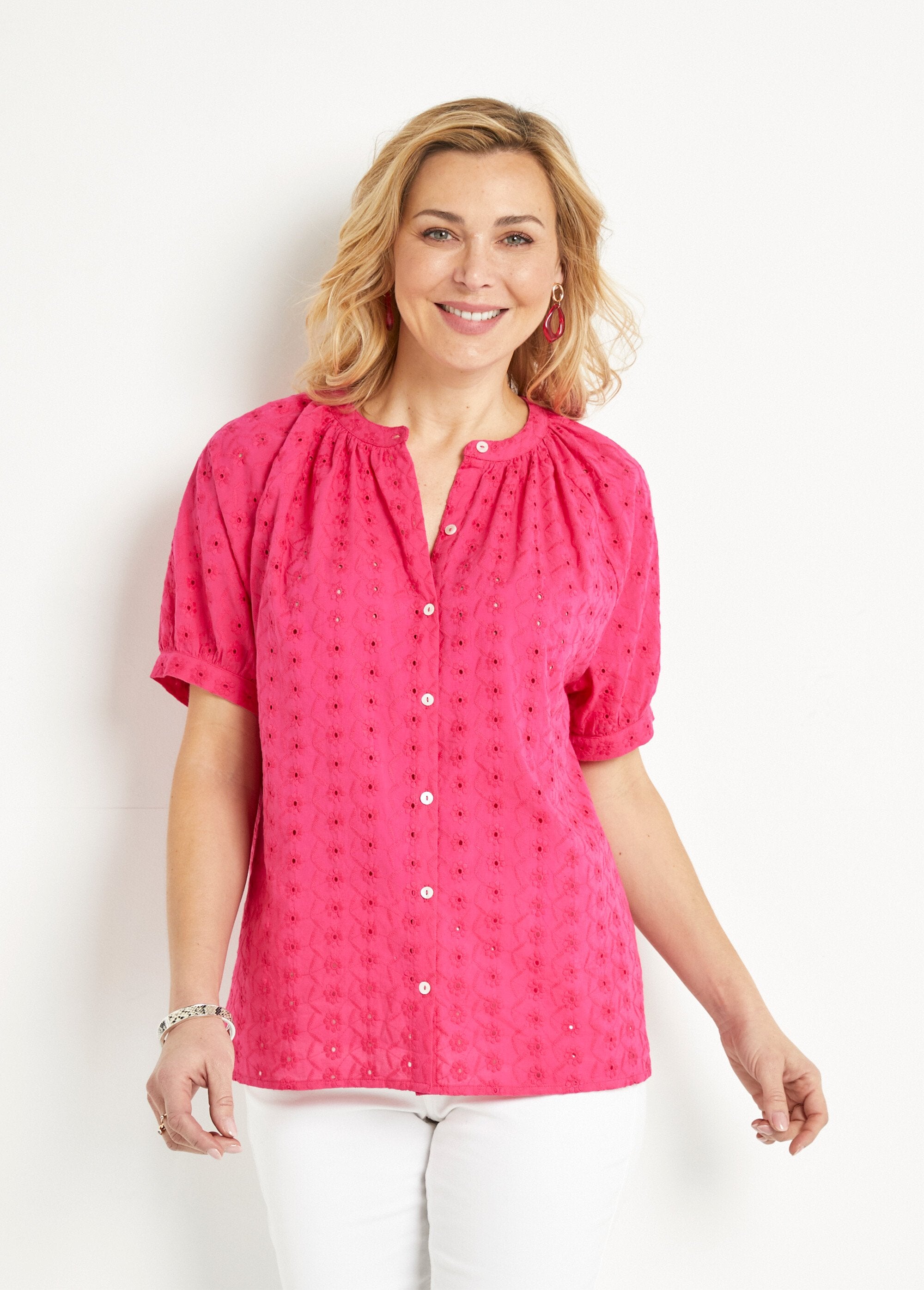 Loose-fitting_embroidered_cotton_blouse_without_collar_Fuchsia_FA1_slim