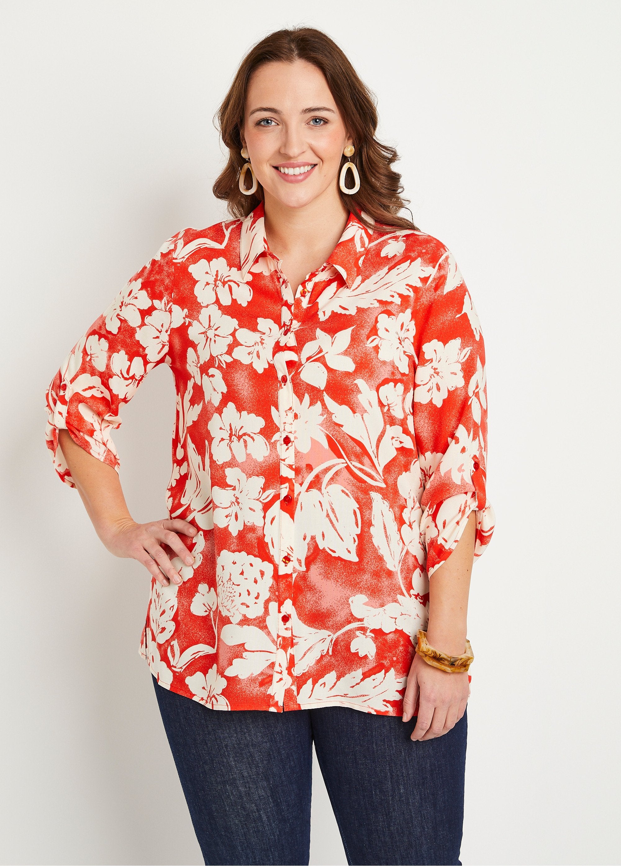 Blusa_longa_floral_solta_vermelho_e_branco_FA1_curvy