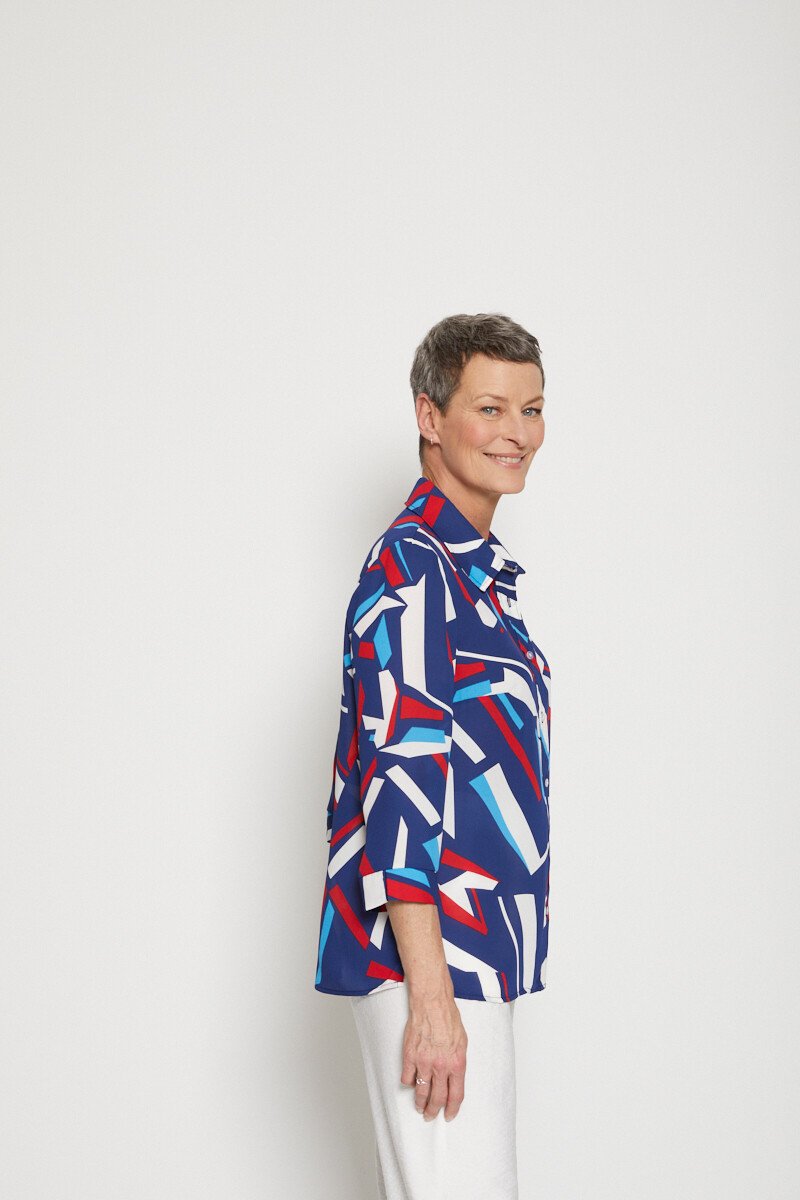 Chemisier_droit_graphique_manches_3/4_Bleu_et_rouge_DR1_slim