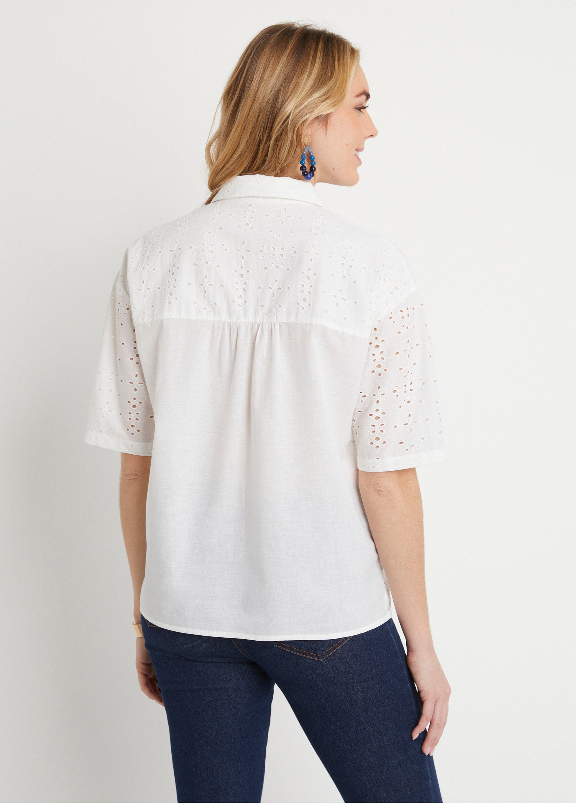 Blusa_de_manga_curta_bordada_BRANCO_DO1_slim