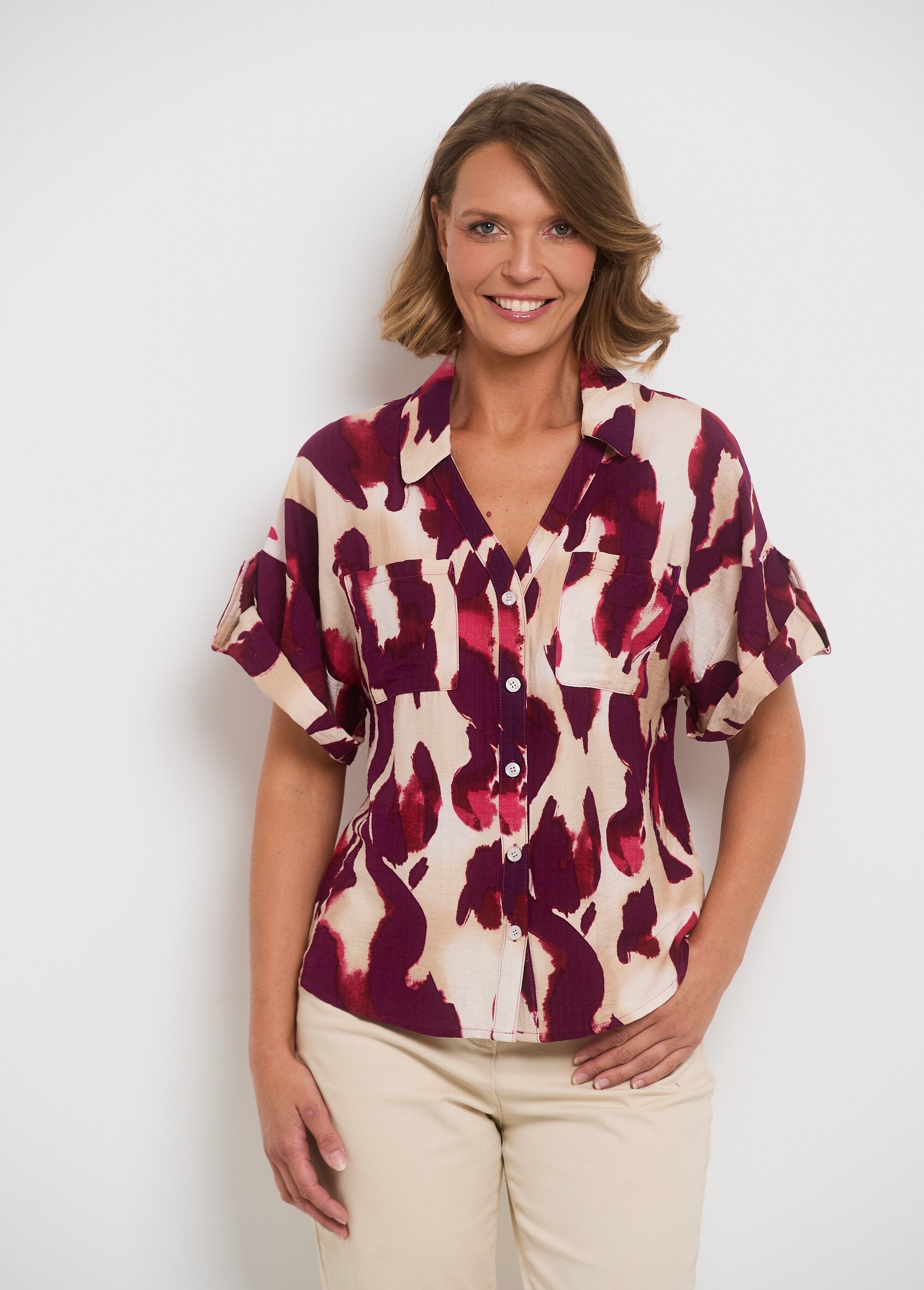 Edele_blouse_met_korte_mouwen_Prune_imprime_FA1_slim