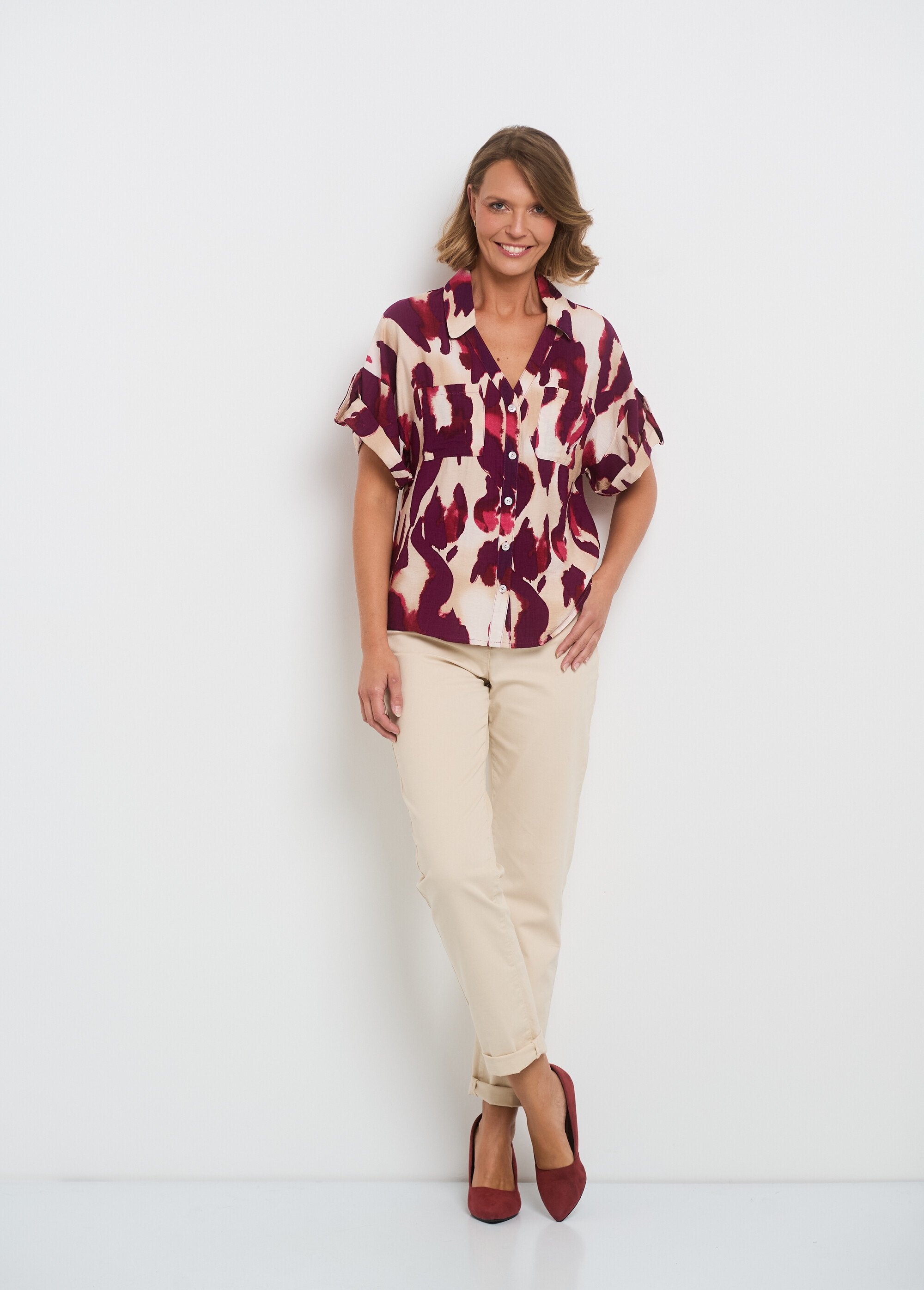 Edele_blouse_met_korte_mouwen_Prune_imprime_SF1_slim