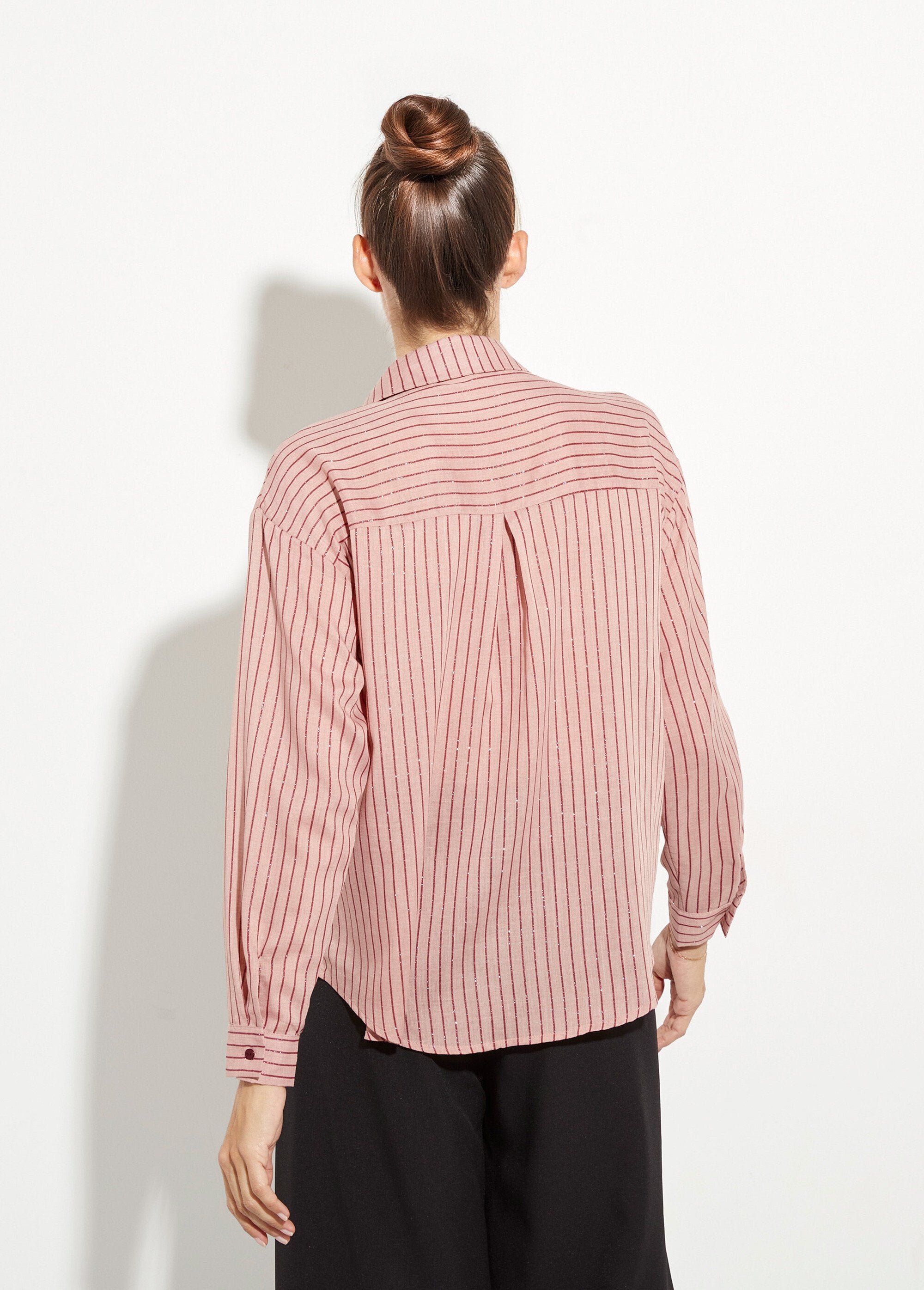 Blouse_met_lovertjes_en_strepen,_fijne_voile_Rose_et_bordeaux_DO1_slim