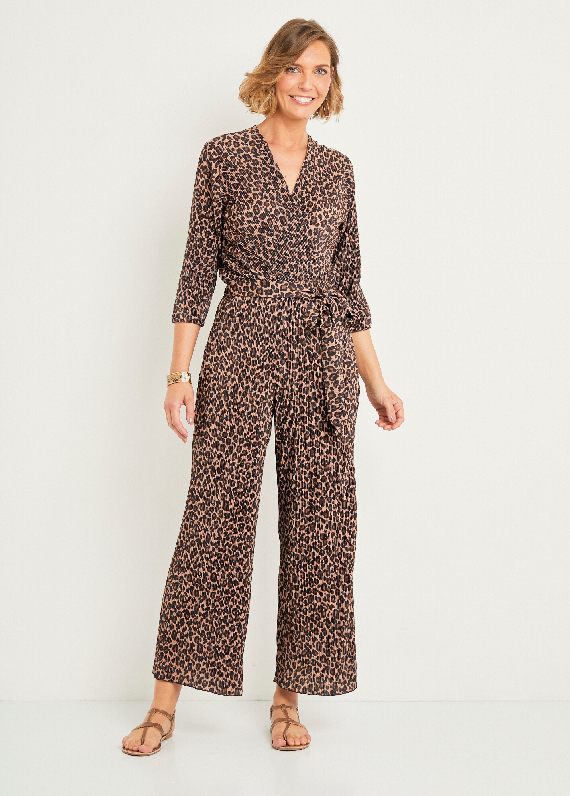 Jumpsuit_met_luipaardprint_en_plooien_Imprime_leopard_FA1_slim