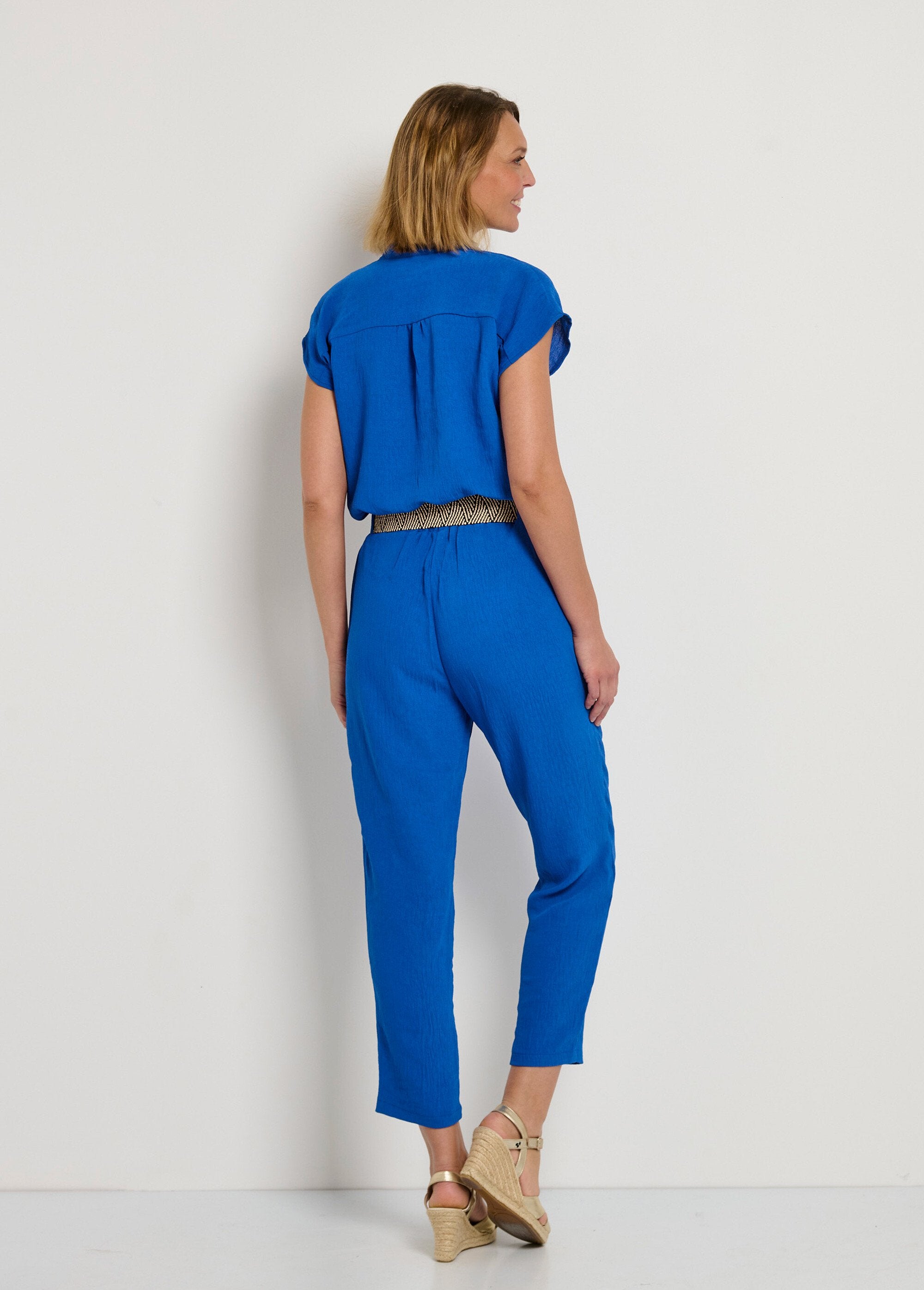 Broek_met_reliëf_+_riem_Bleu_royal_DO1_slim