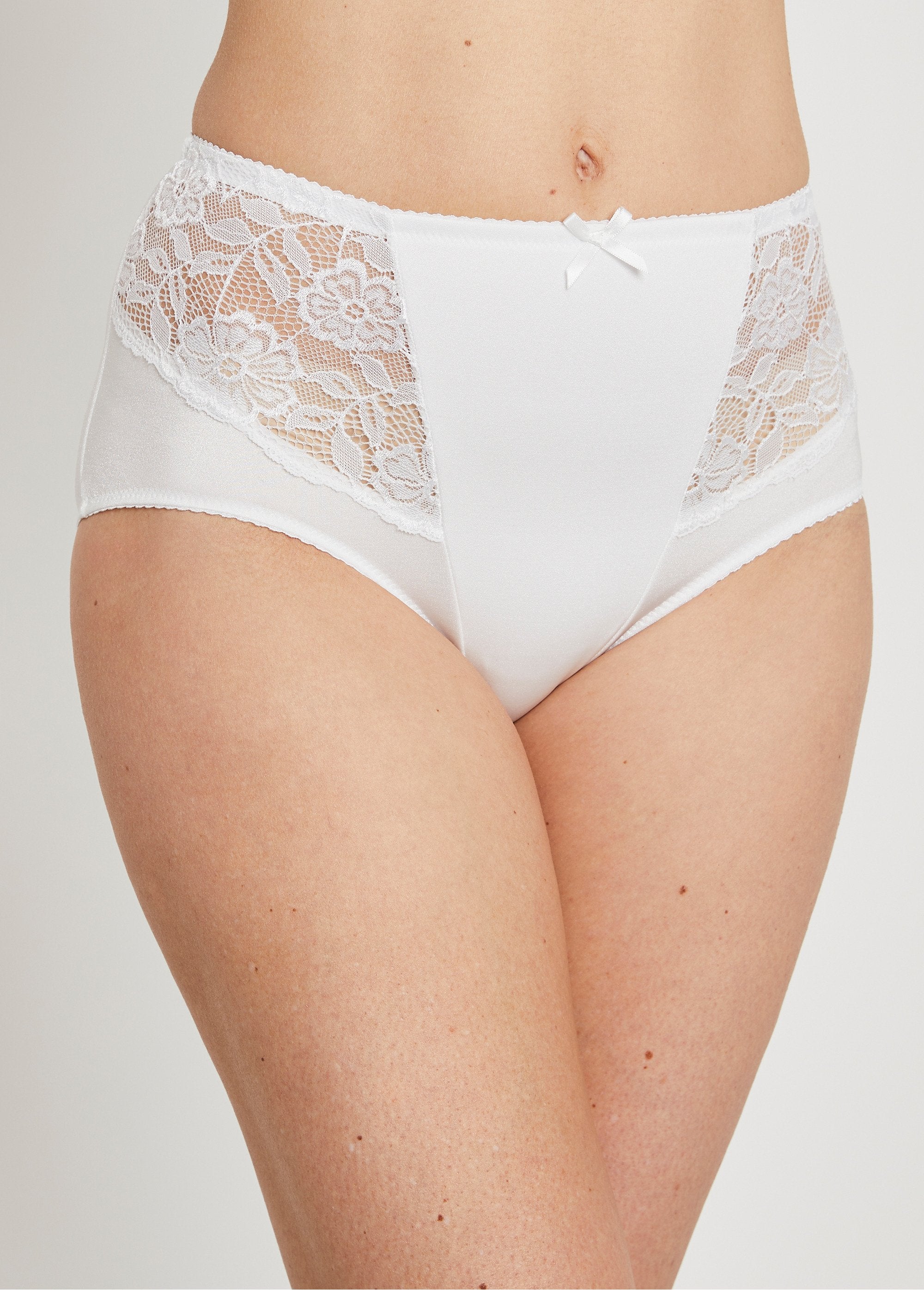 Culotte_gainante_maille_microfibre_et_dentelle_Blanc_FA1_slim