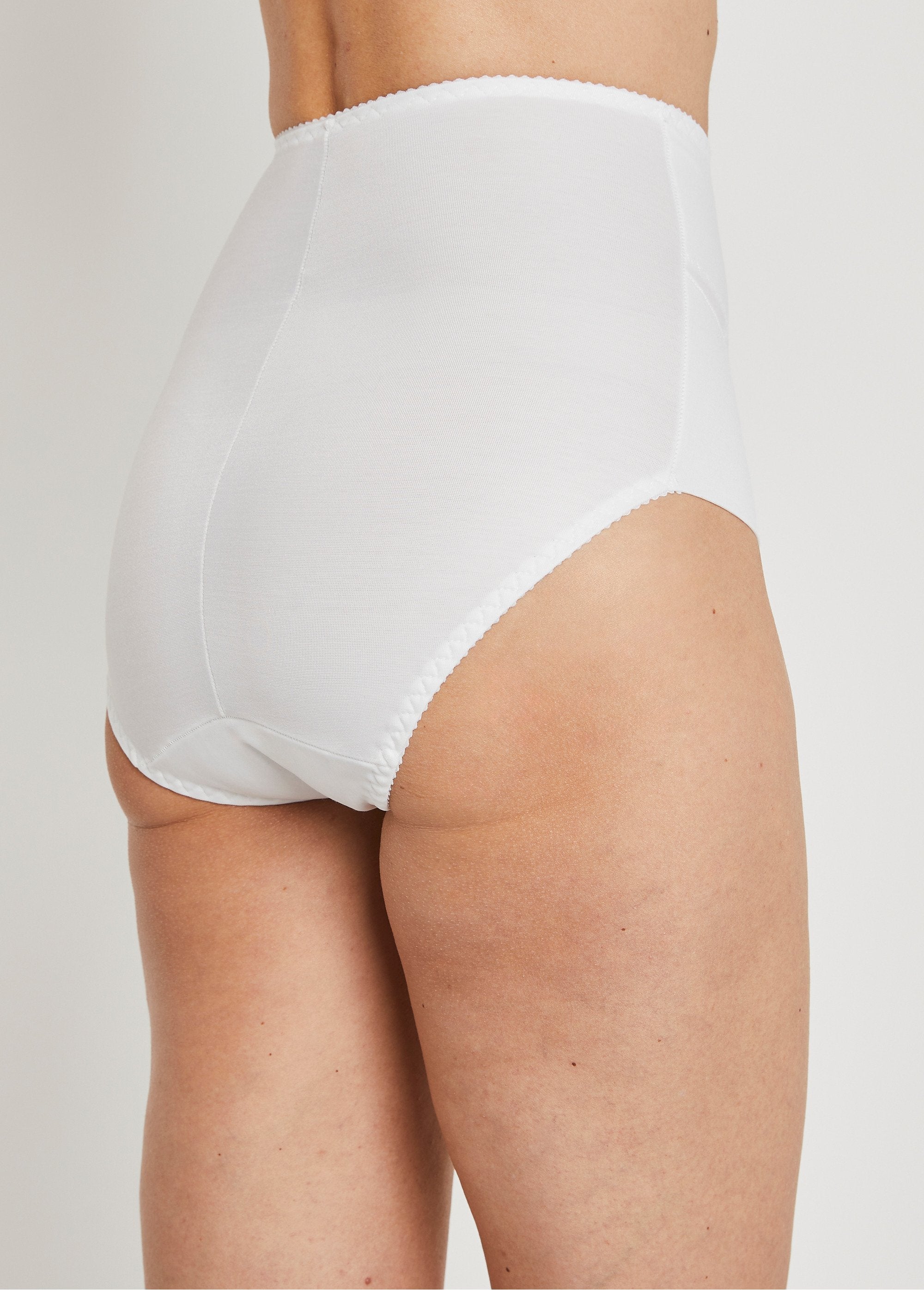 Culotte_gainante_taille_haute_Blanc_DO1_slim