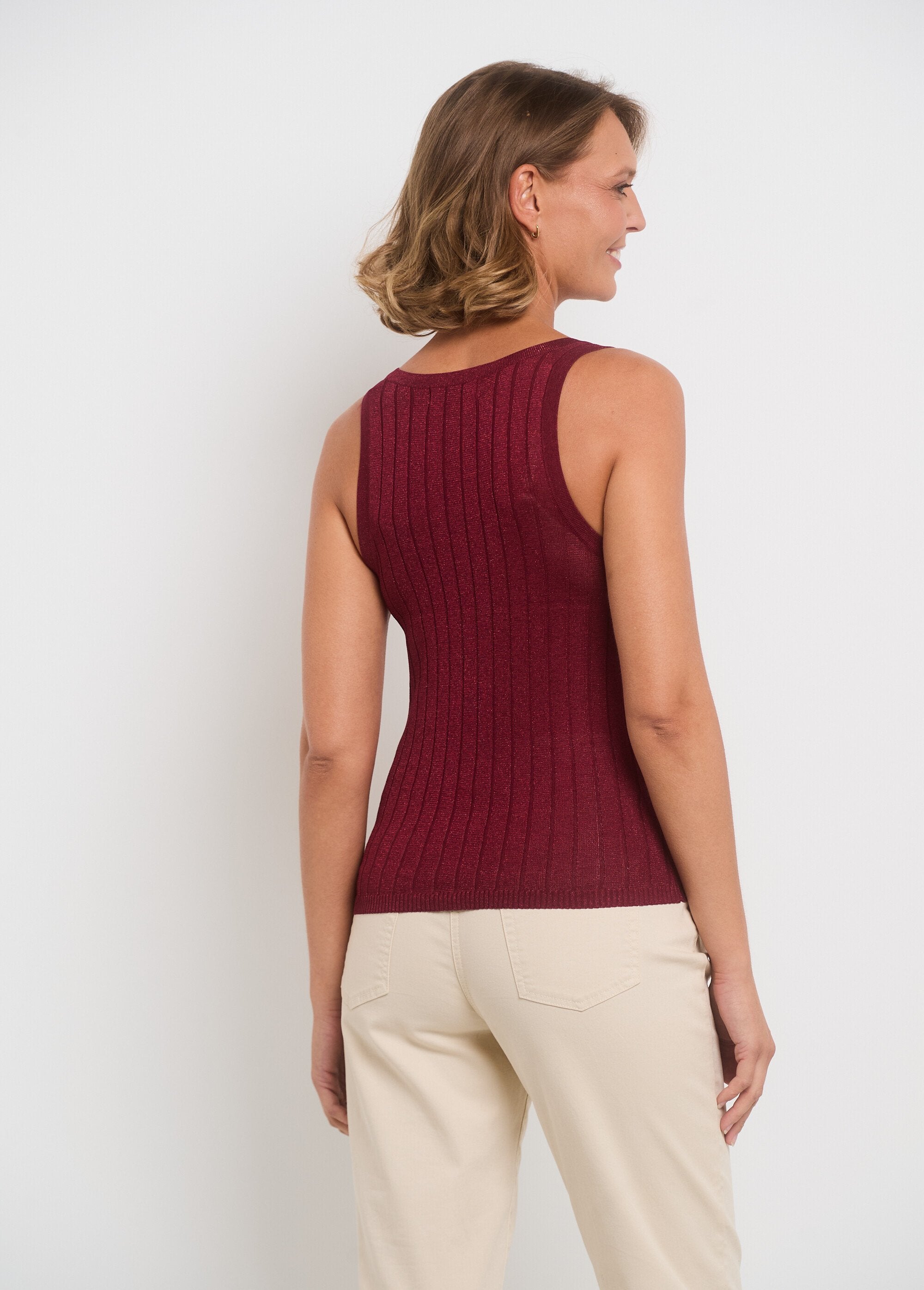 Geribbelde_tanktop_met_metallic_draad_Bordeaux_DO1_slim