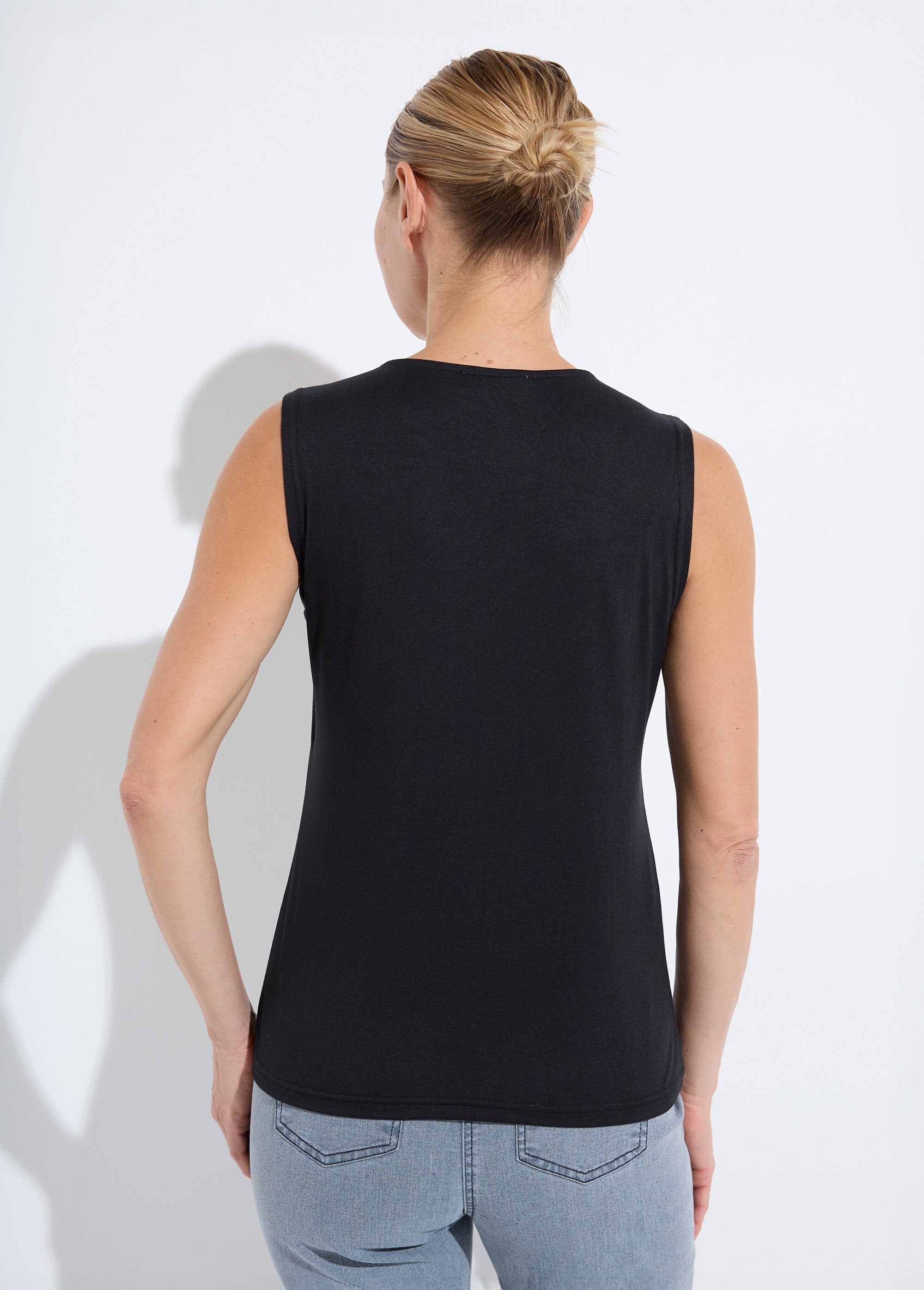Débardeur_col_danseuse_larges_bretelles_Noir_DO1_slim