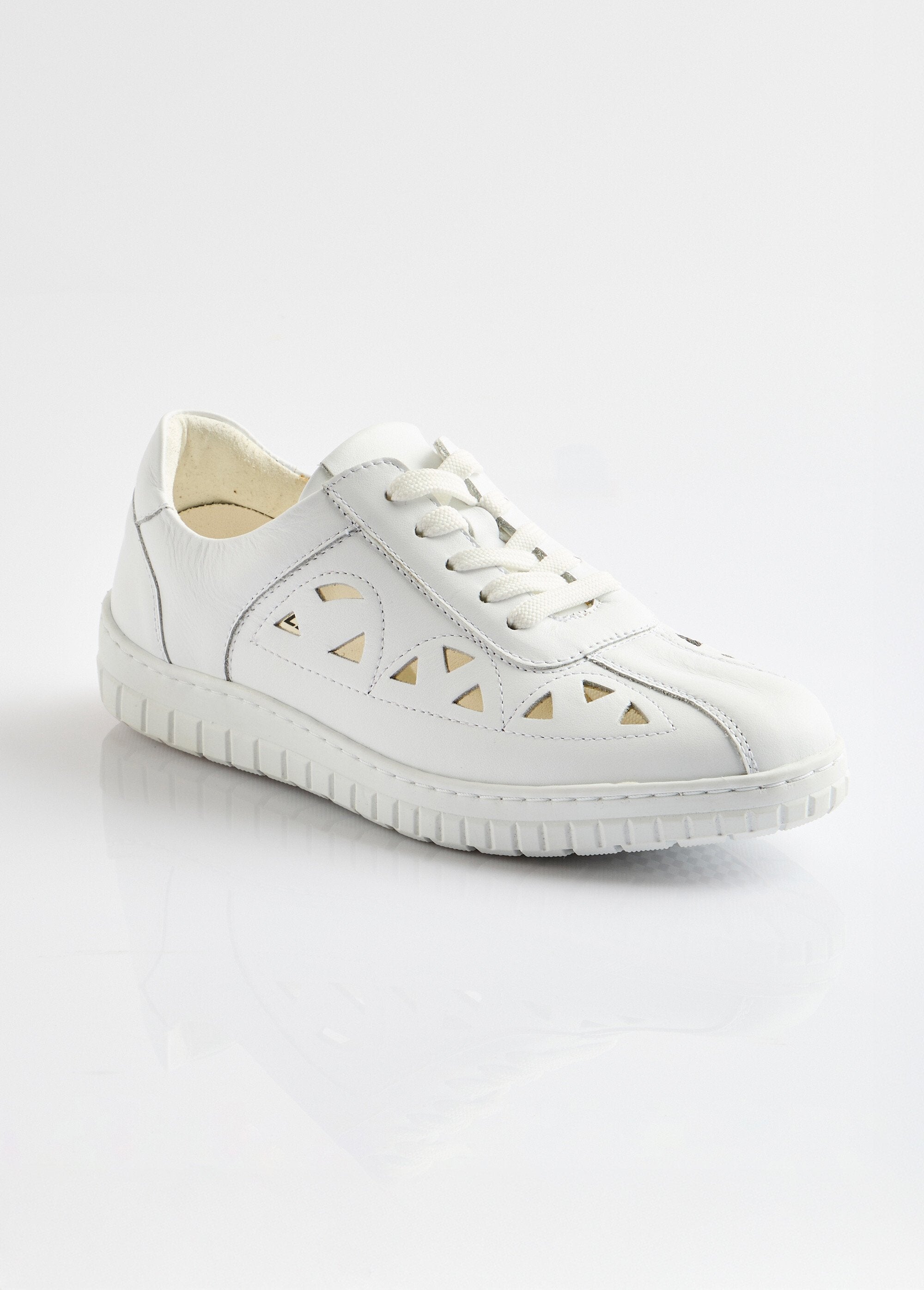 Derbies_à_lacets_cuir_largeur_confort_perforées_Blanc_FA1_slim