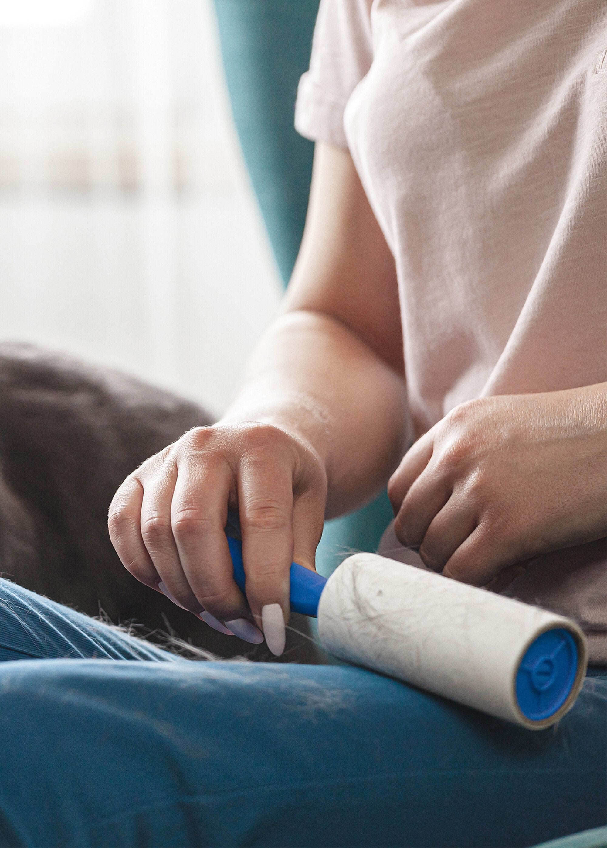 Brosse_adhésive_anti_poils_+_4_recharges_Bleu_DE1_slim