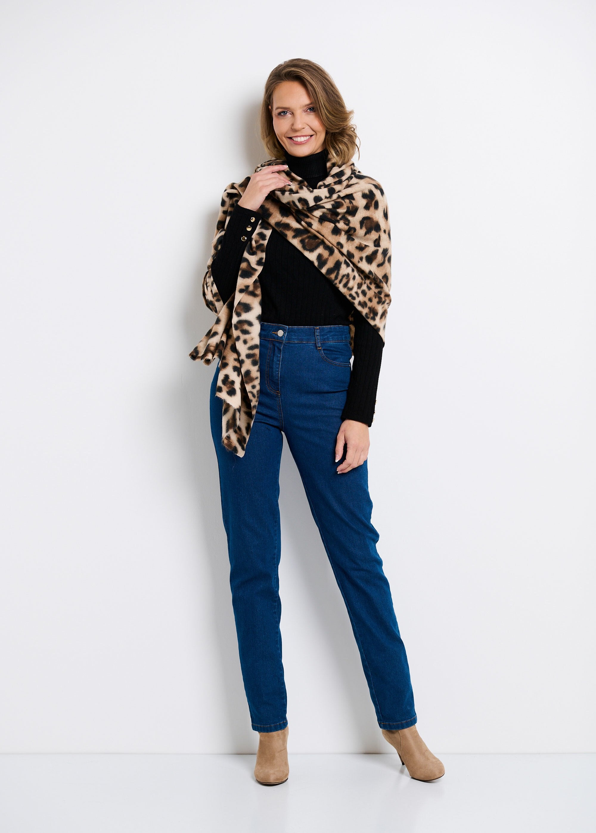 Echarpe_chaude_laine_motif_léopard_Leopard_SF1_slim