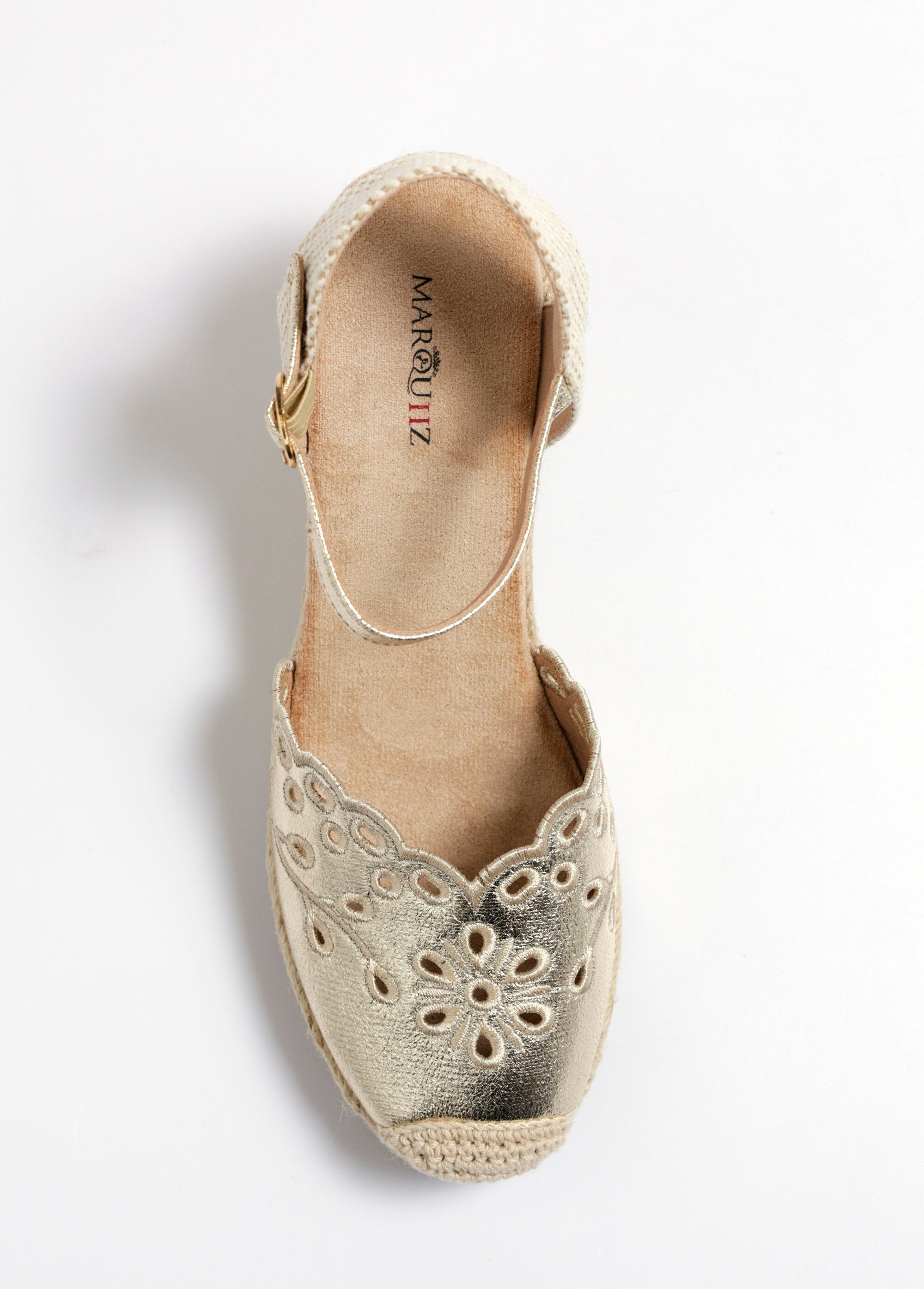 Espadrilles_compensées_détails_ajourés_Dore_OV1_slim