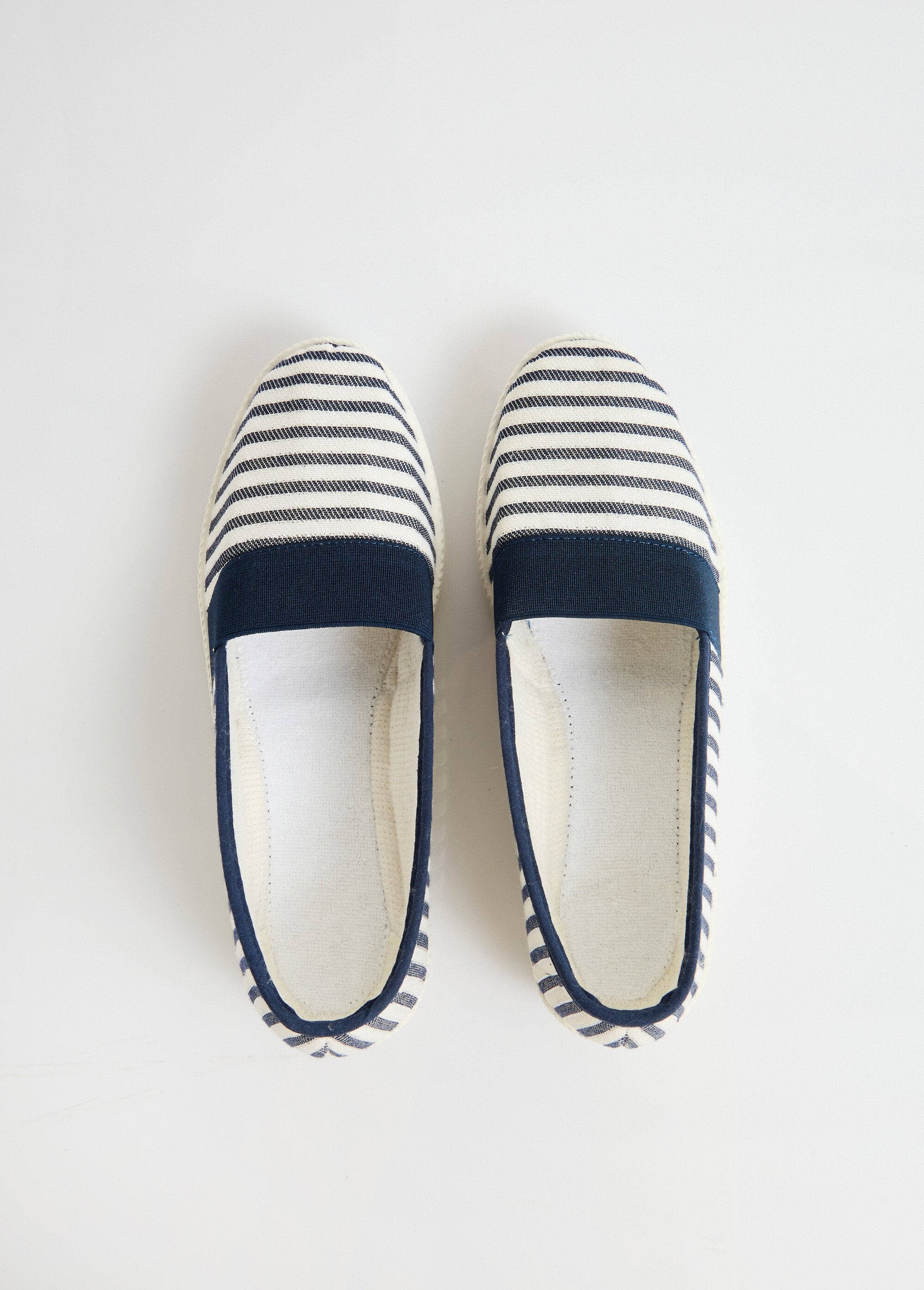 Espadrilles_élastiquées_largeur_confort_Marine_OV1_slim