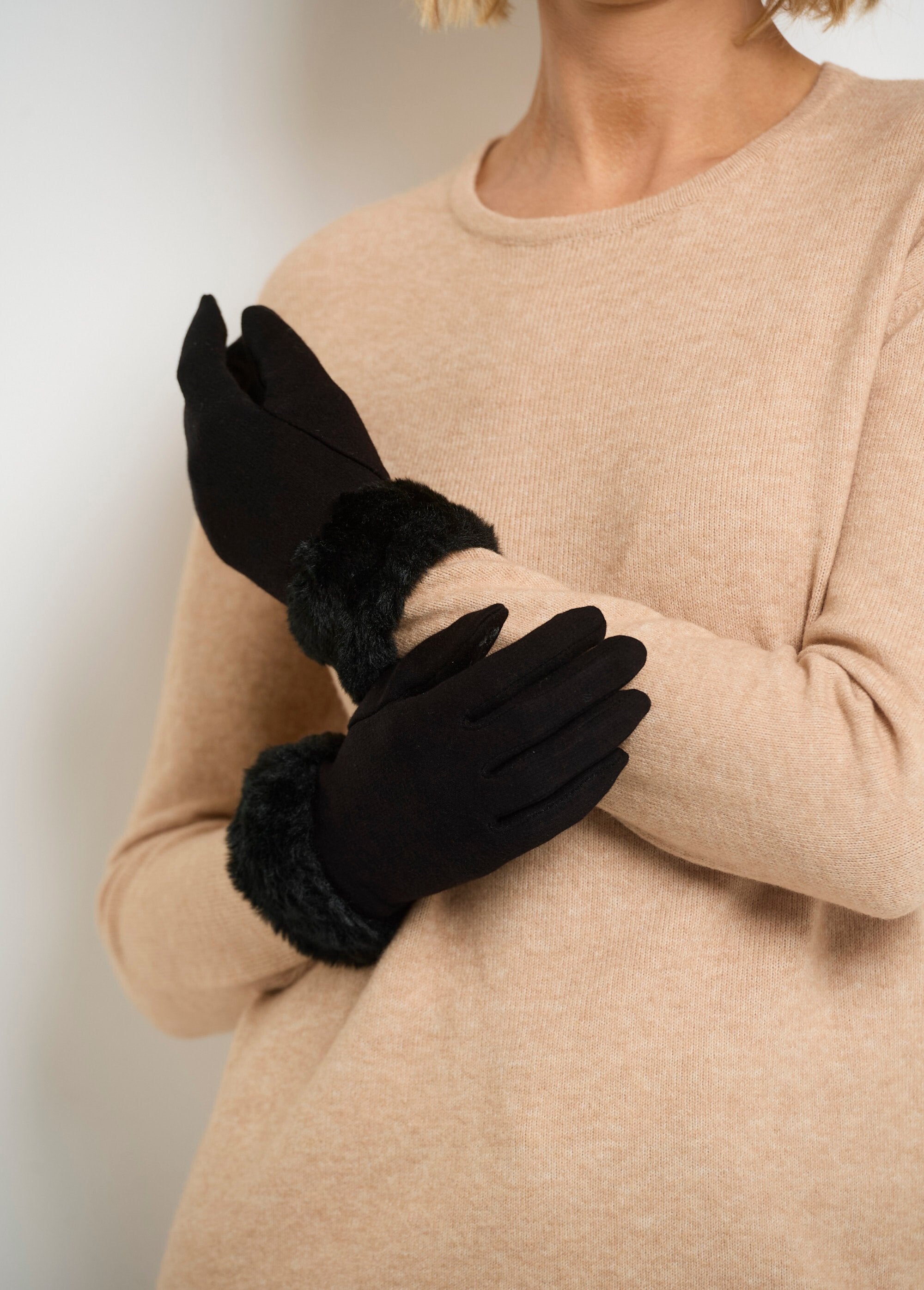 Gants_maille_bord_fausse_fourrure_Noir_DE1_slim