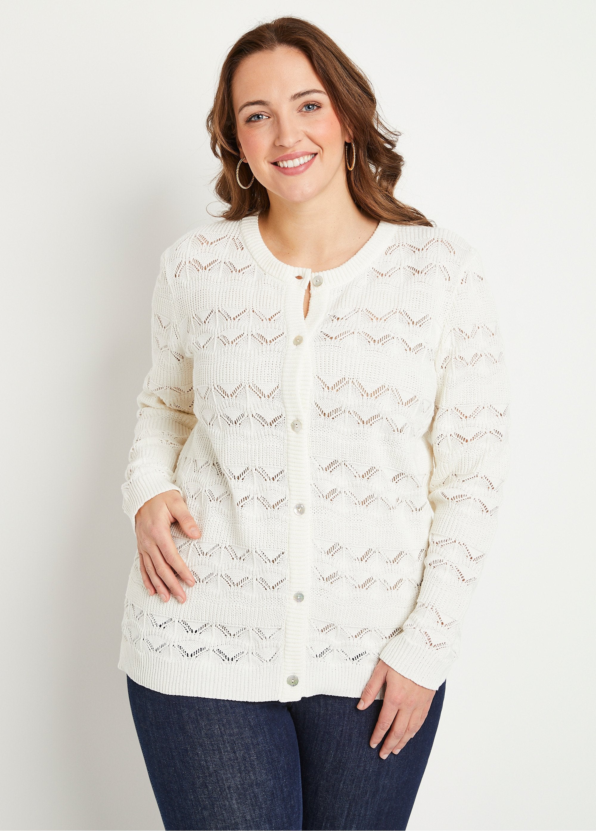 Gilet_cardigan_court_ajouré_boutonné_Ecru_FA1_curvy