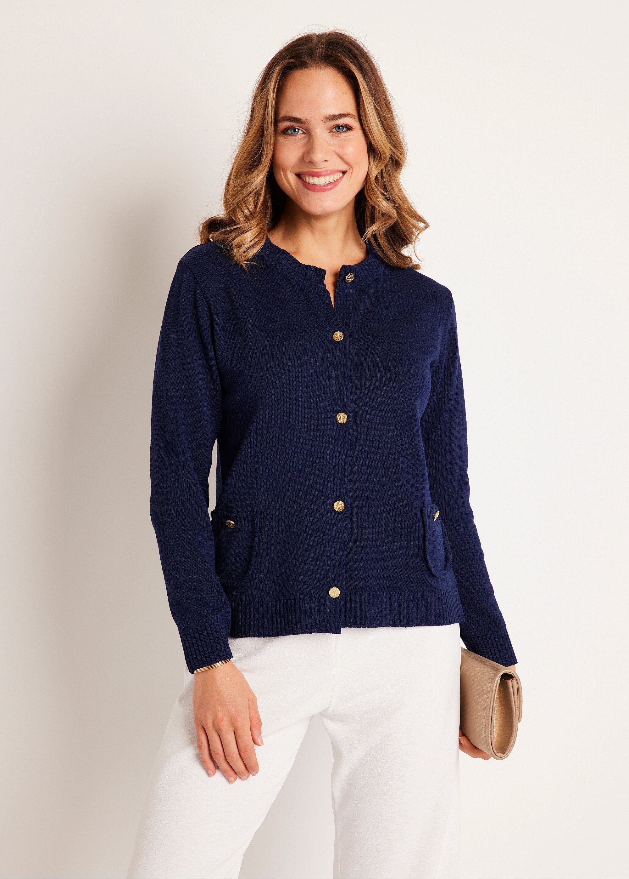 Gilet_cardigan_court_boutonné_Marine_FA1_slim