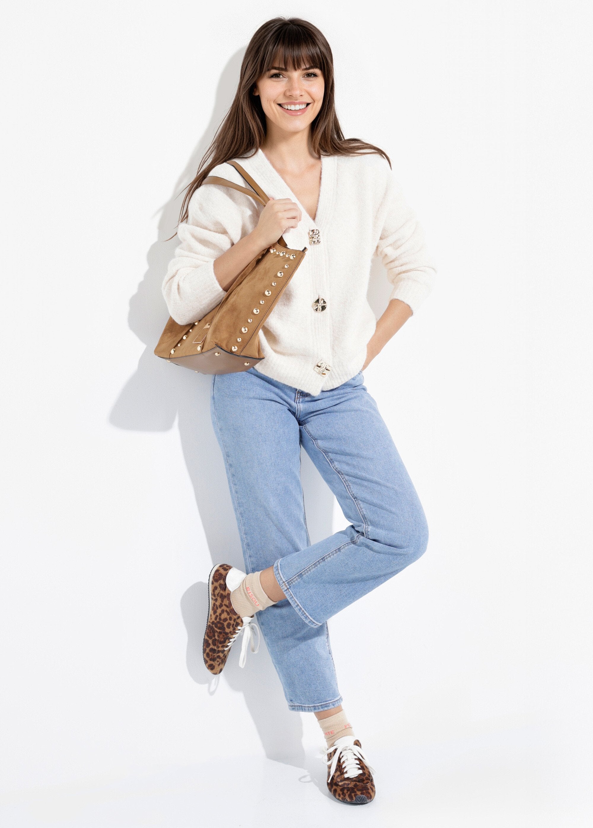 Warm_wollen_vest_met_metalen_knopen_met_juwelen_Ecru_SF1_slim