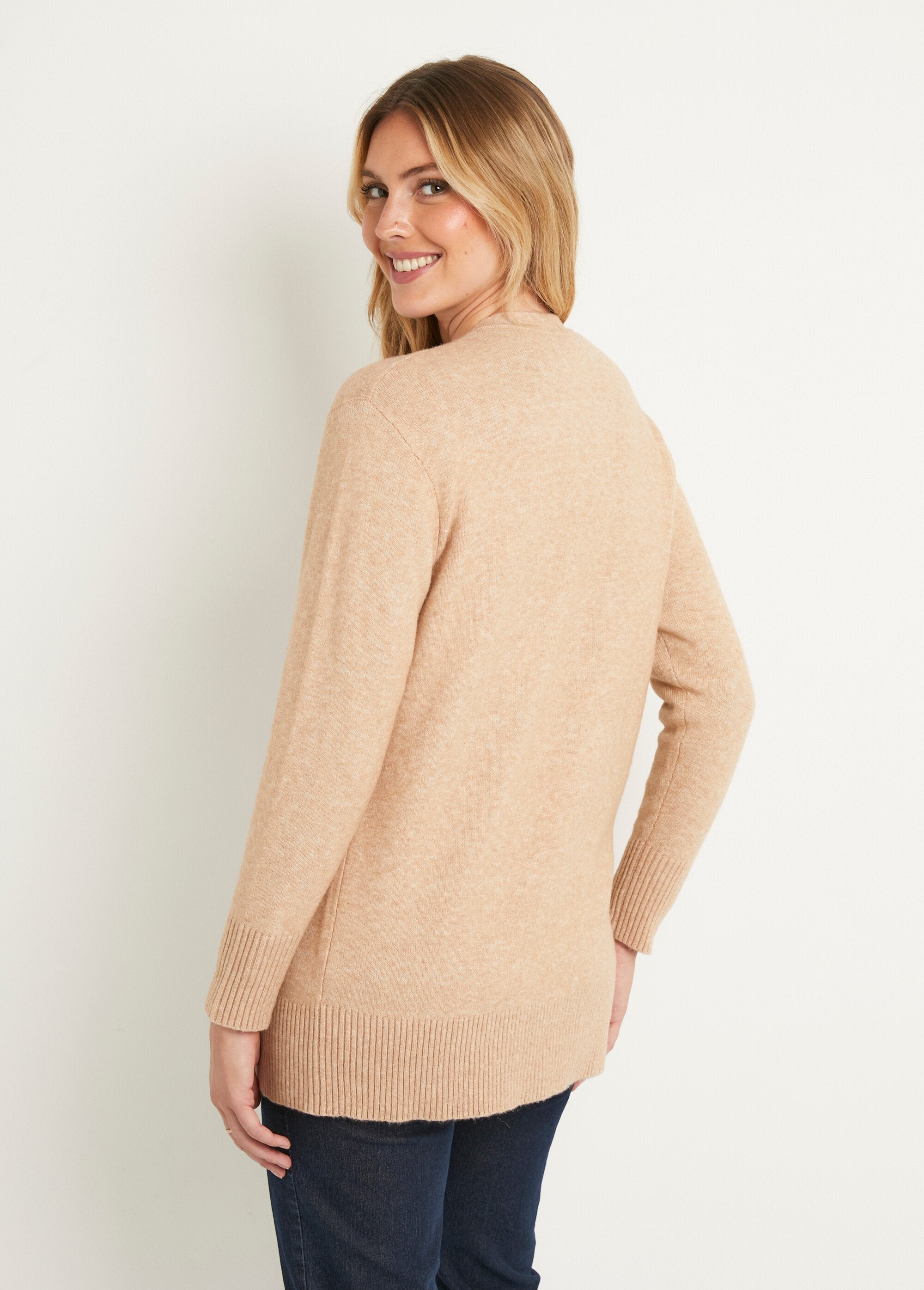 Long_edge-to-edge_mottled_wool_cardigan_Sand_DO1_slim