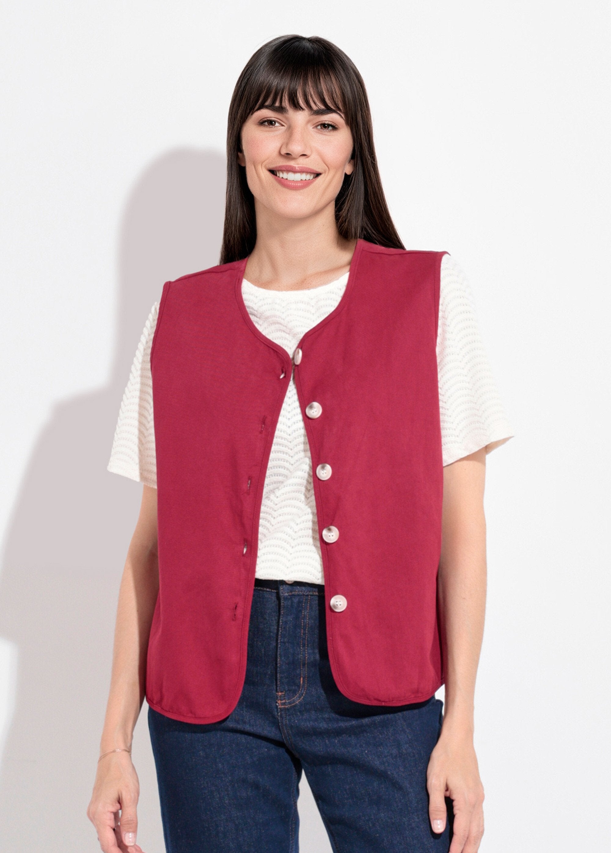 Mouwloos_vest_met_ronde_hals_in_keperstof_Bordeaux_FA1_slim