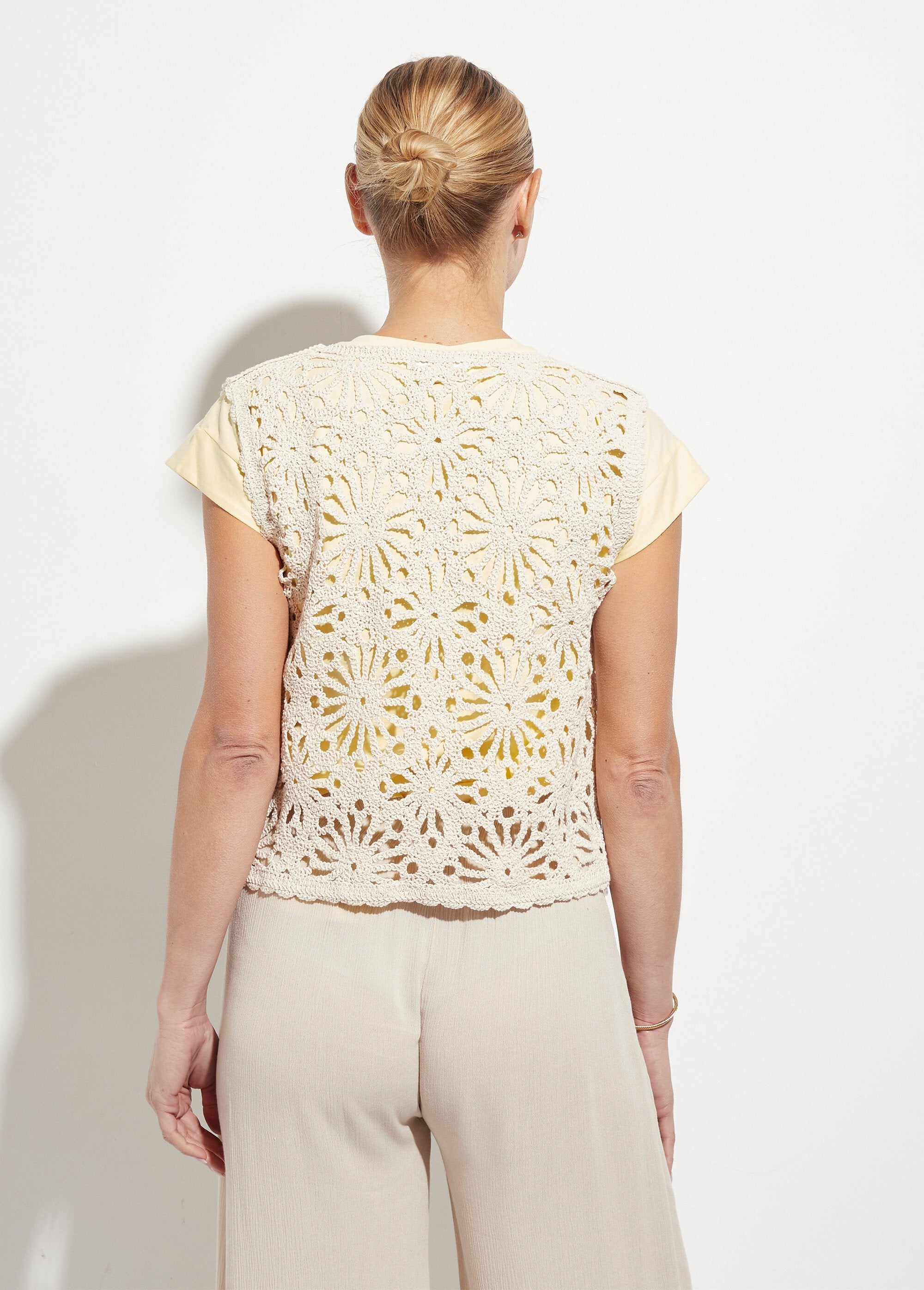 Gilet_sans_manches_coton_en_crochet_Ecru_DO1_slim