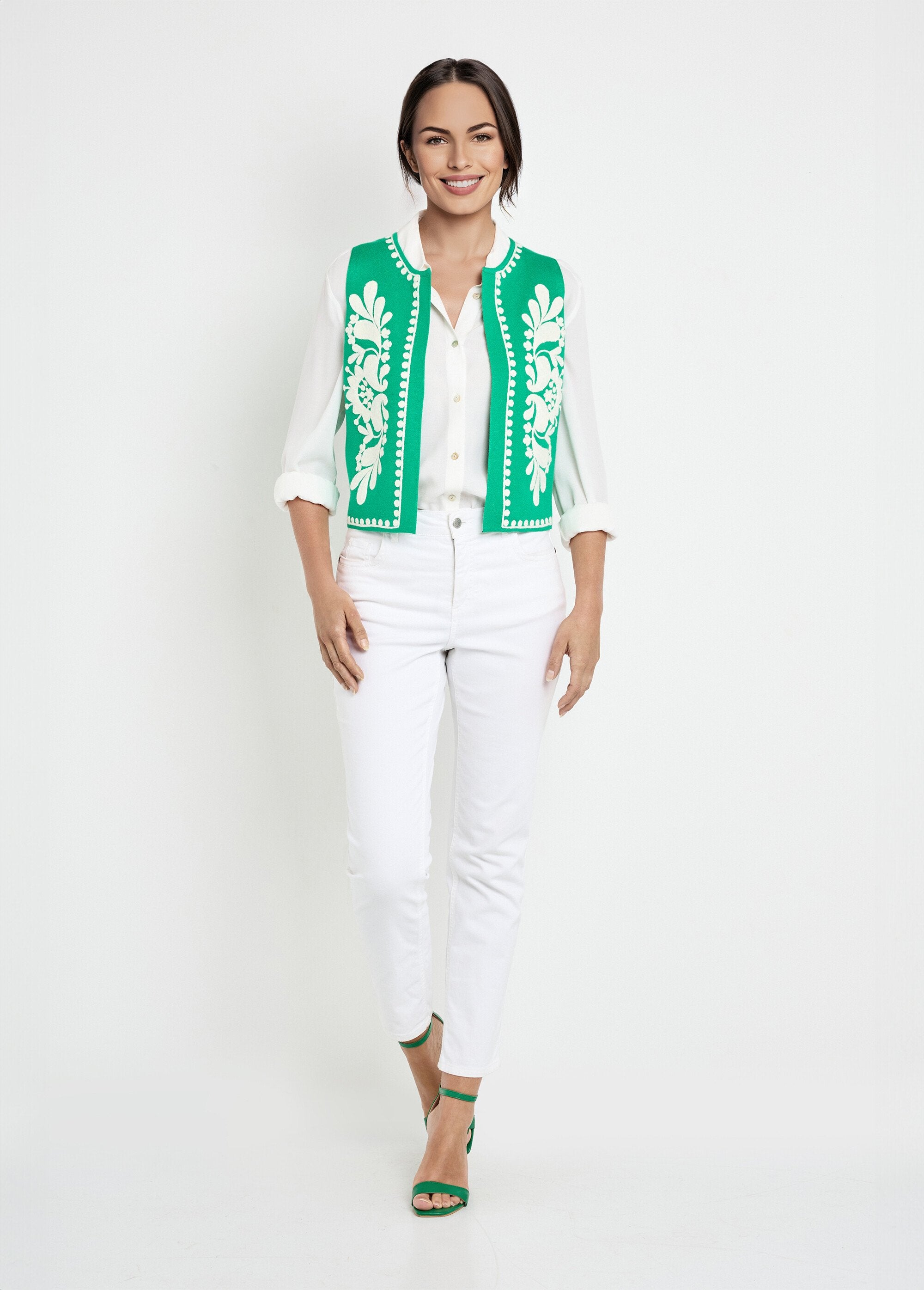 Gilet_sans_manches_en_maille_et_broderies_Vert_SF1_slim